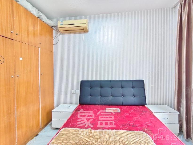 世嘉国际华城 2室1厅1卫 2100.0元/月 世嘉国际华城 2室1厅1卫 2100.0元/月室内图