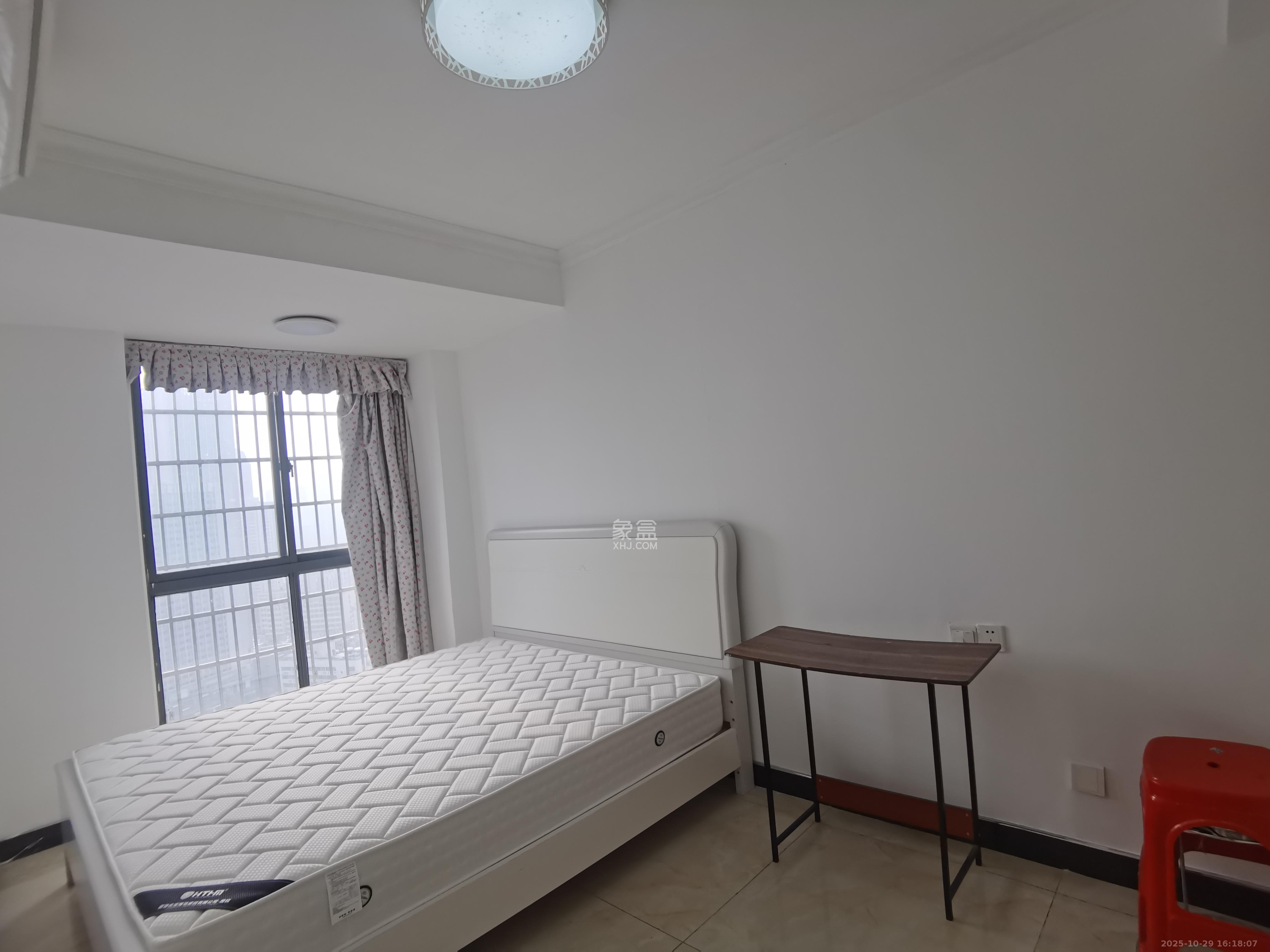 少帅府  2室1厅1卫    2500.0元/月 少帅府  2室1厅1卫    2500.0元/月户型图