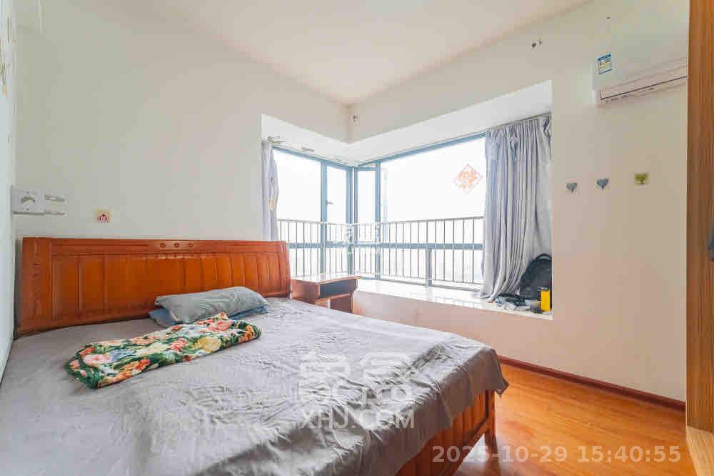 恒基凯旋门一二期 3室2厅1卫 1300.0元/月 恒基凯旋门一二期 3室2厅1卫 1300.0元/月室内图