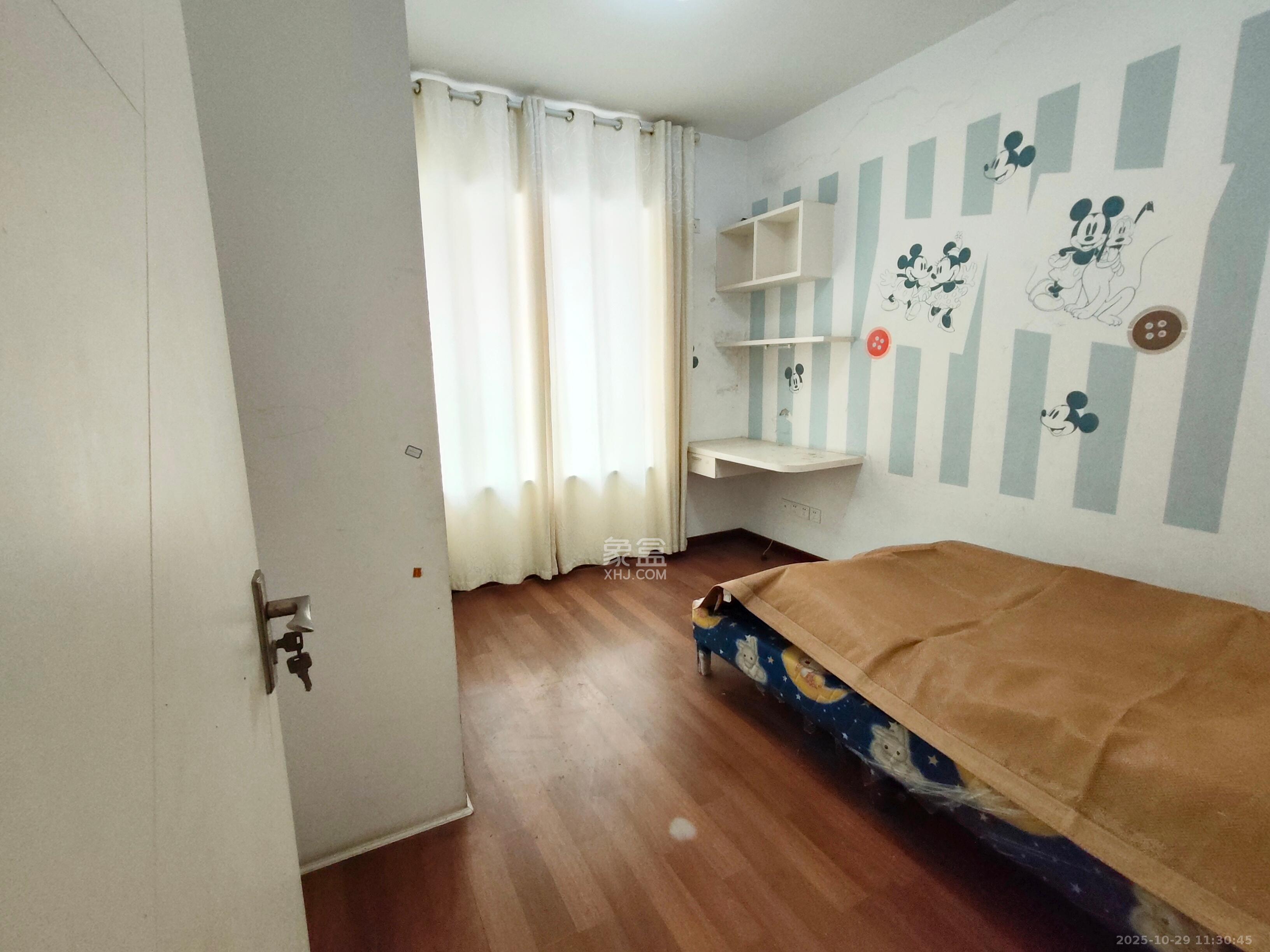 未来蜂巢  3室2厅2卫    1000.0元/月 未来蜂巢  3室2厅2卫    1000.0元/月室内图