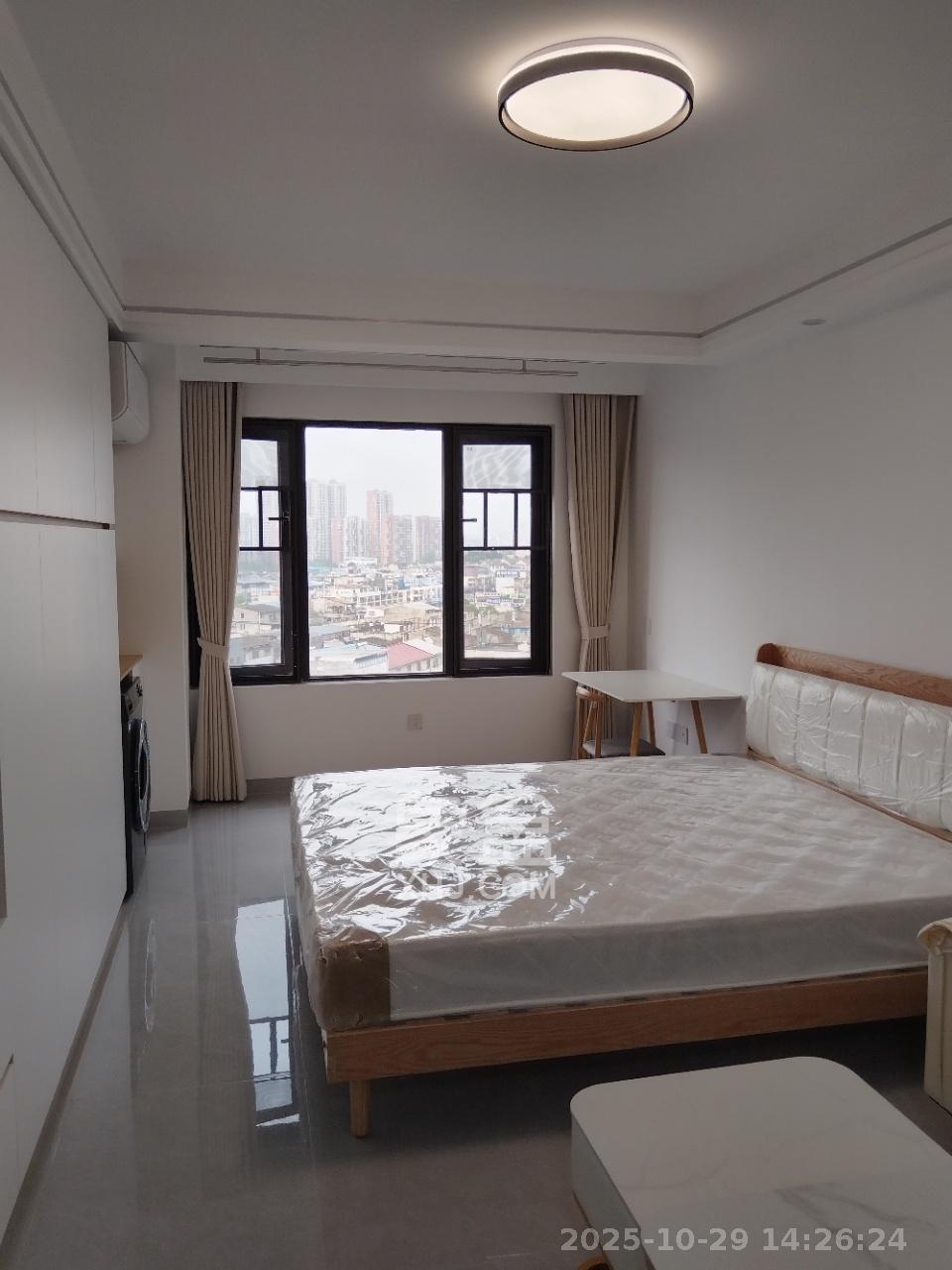 中海珑悦府 1室1厅1卫 1200.0元/月 中海珑悦府 1室1厅1卫 1200.0元/月室内图