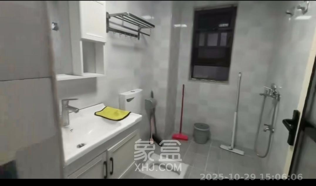 佳兆业云顶梅溪湖(佳兆业梅溪荟) 3室2厅2卫 2300.0元/月 佳兆业云顶梅溪湖(佳兆业梅溪荟) 3室2厅2卫 2300.0元/月室内图