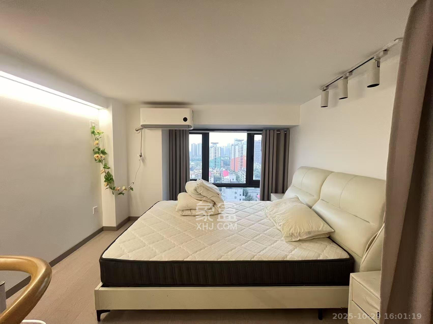 时代MOMA云PARK  2室1厅1卫    2200.0元/月 时代MOMA云PARK  2室1厅1卫    2200.0元/月室内图