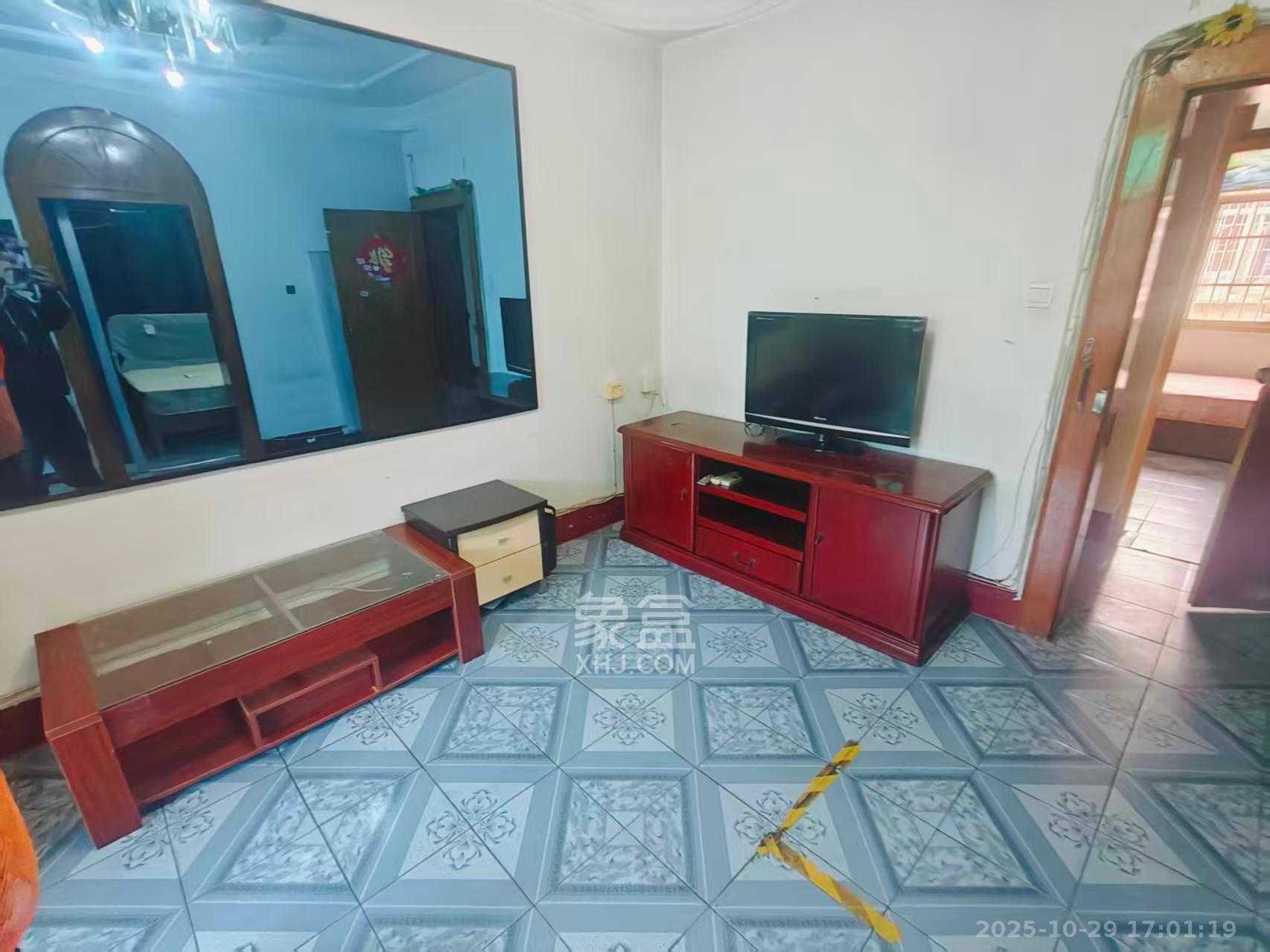 由义巷2号（区政府宿舍）  2室1厅1卫    800.0元/月室内图1