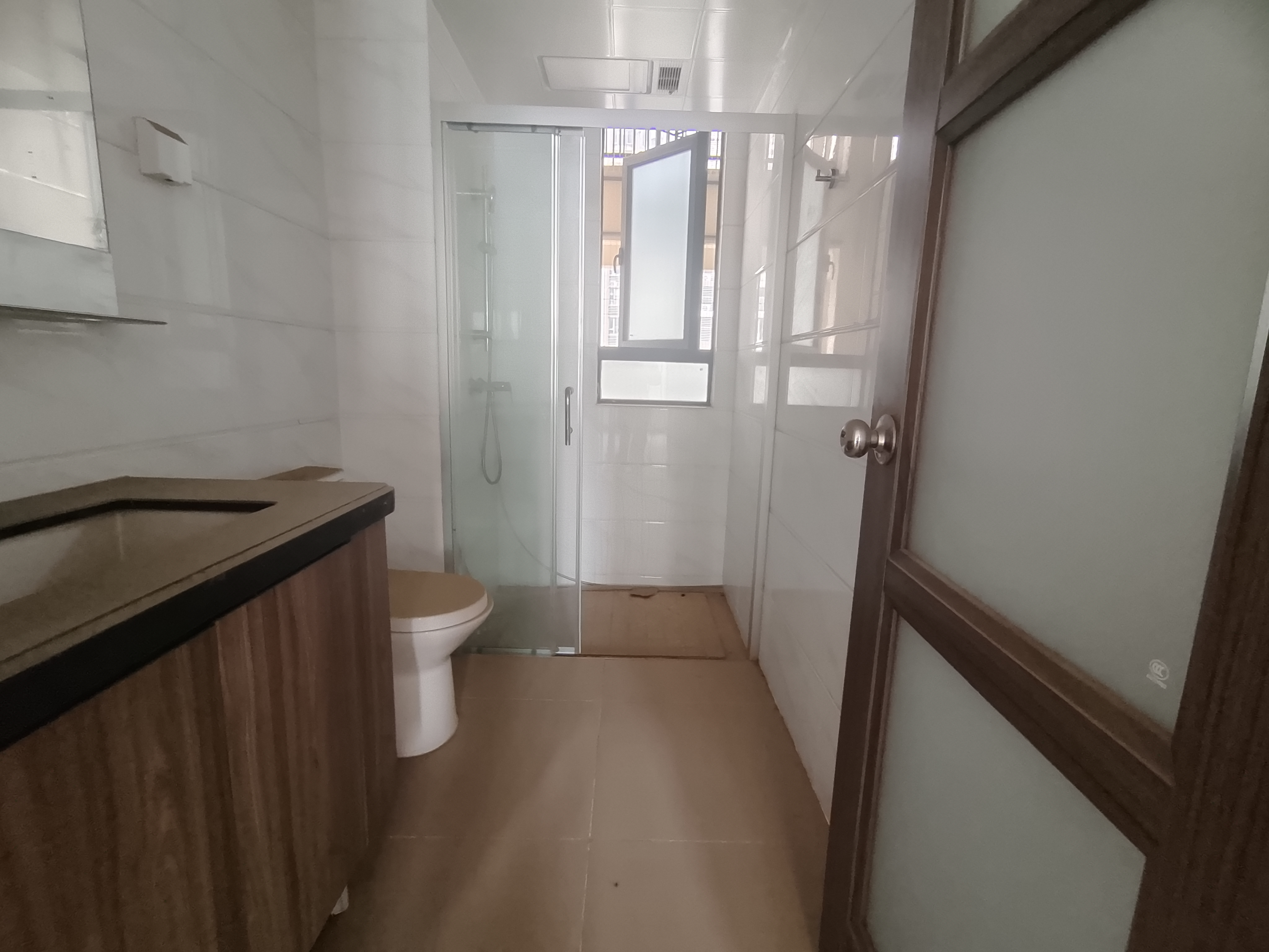 碧桂园梓山府  3室2厅2卫    1700.0元/月室内图