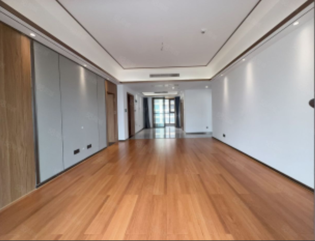 海航豪庭南苑  3室2厅2卫    5500.0元/月室内图