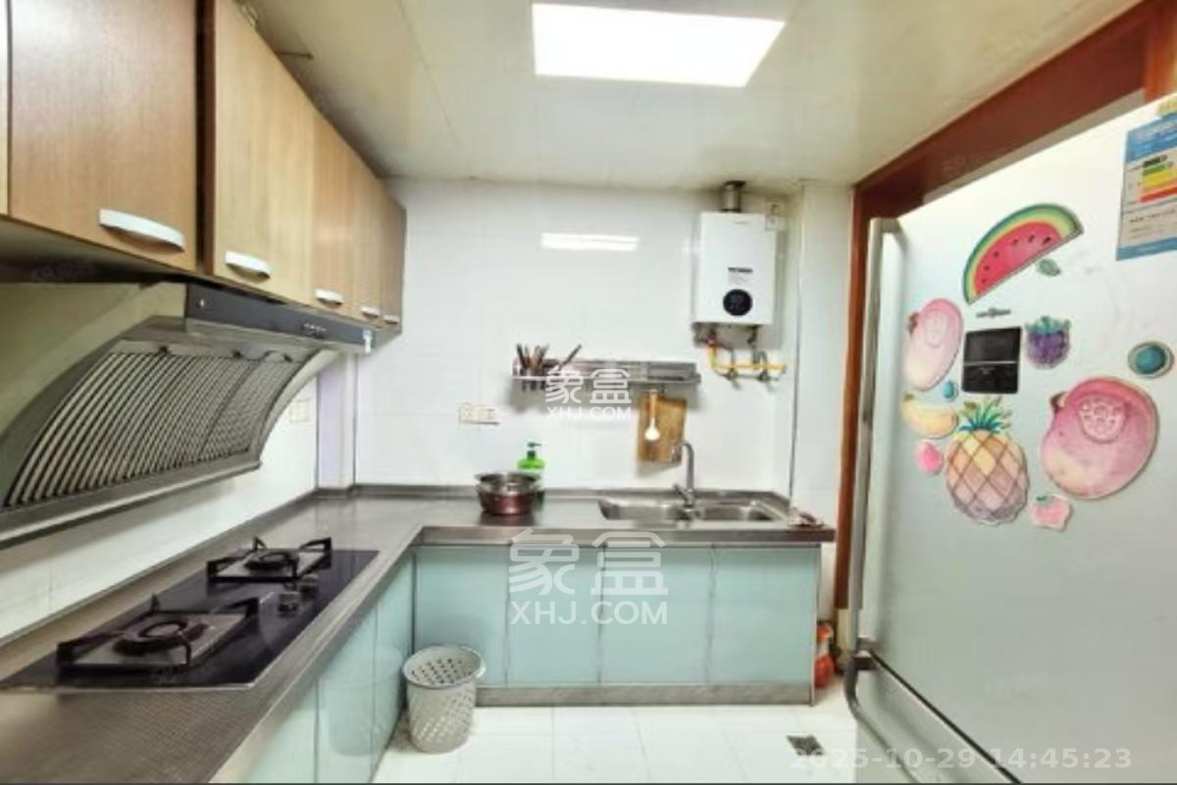 山语城一期  2室2厅1卫    1600.0元/月 山语城一期  2室2厅1卫    1600.0元/月室内图