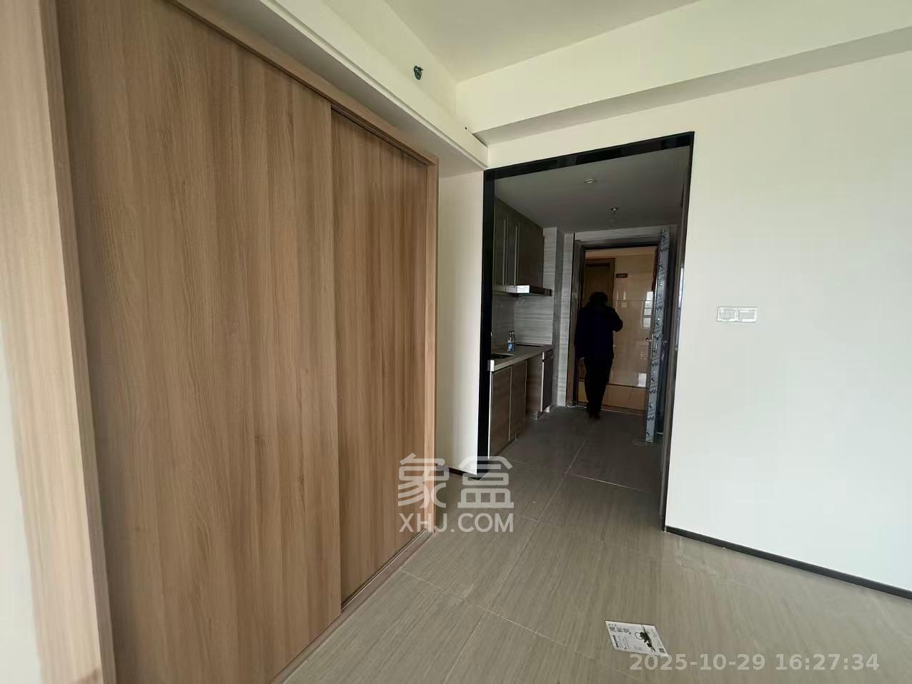 恒大国际广场 3室2厅1卫 1500.0元/月 恒大国际广场 3室2厅1卫 1500.0元/月室内图