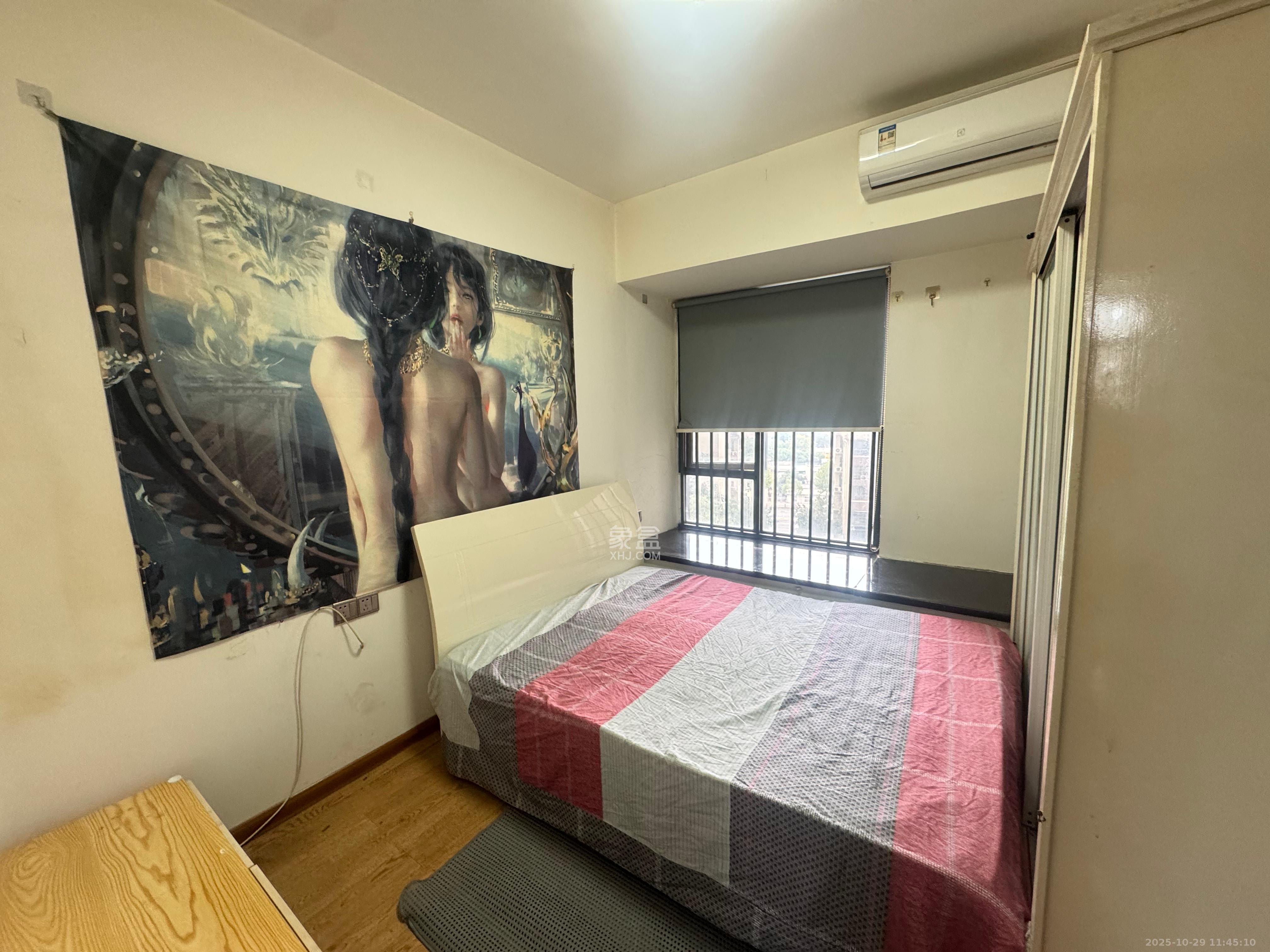 都市兰亭  3室2厅2卫    2300.0元/月室内图