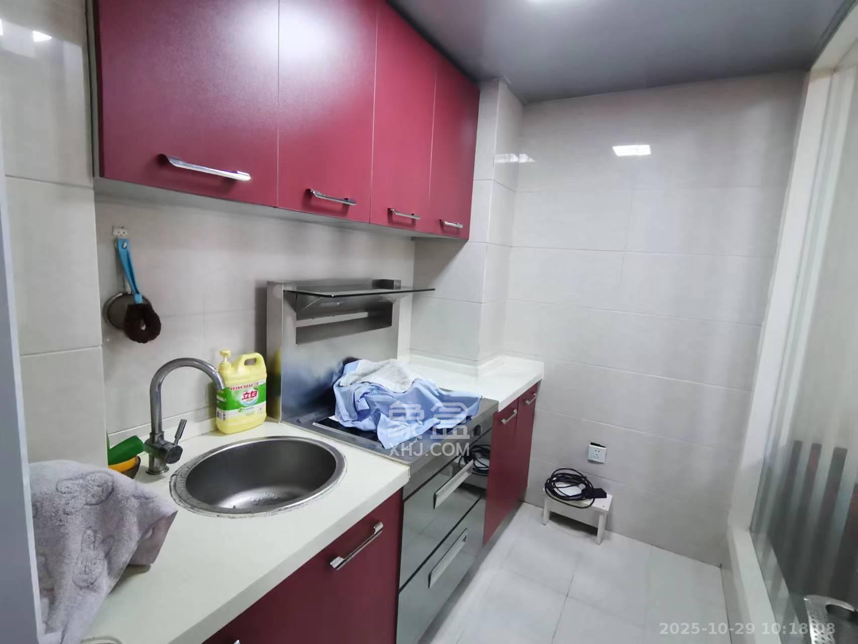 西子一间  2室1厅1卫    2300.0元/月室内图