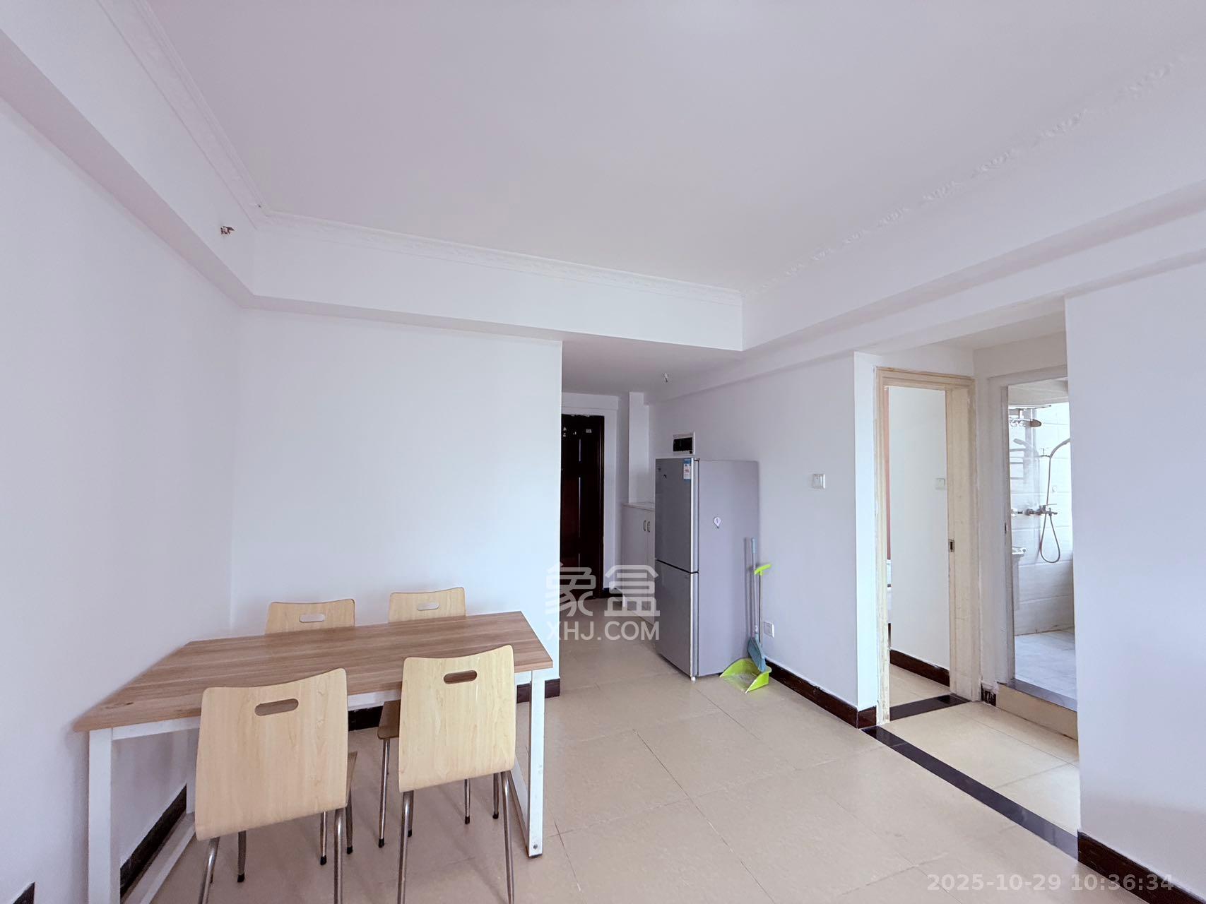 钰龙天下二期(钰龙佳园) 2室2厅1卫 1500.0元/月 钰龙天下二期(钰龙佳园) 2室2厅1卫 1500.0元/月室内图