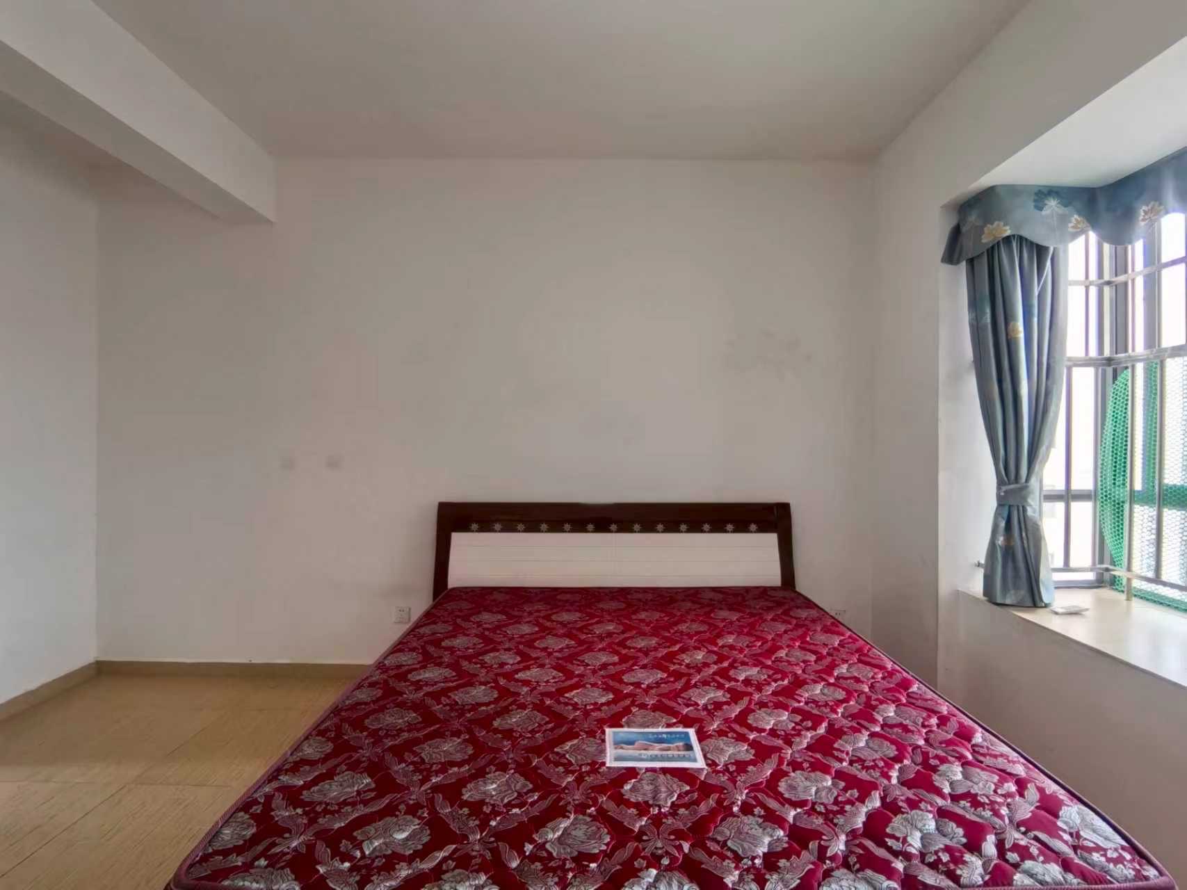 道客和悦坊  3室2厅2卫    2600.0元/月室内图