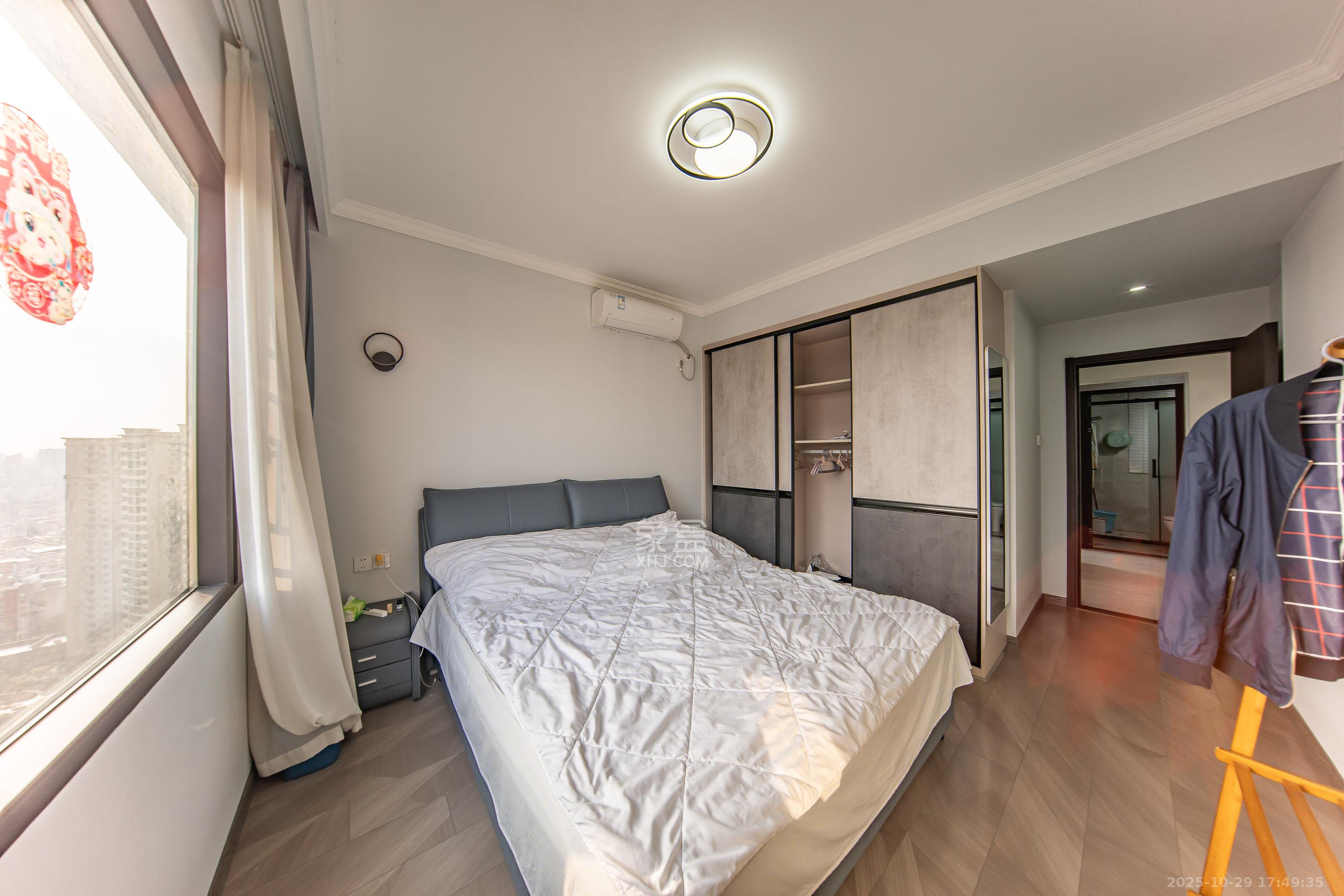 江山帝景哈佛 3室2厅1卫 82.5万 江山帝景哈佛 3室2厅1卫 82.5万卧室