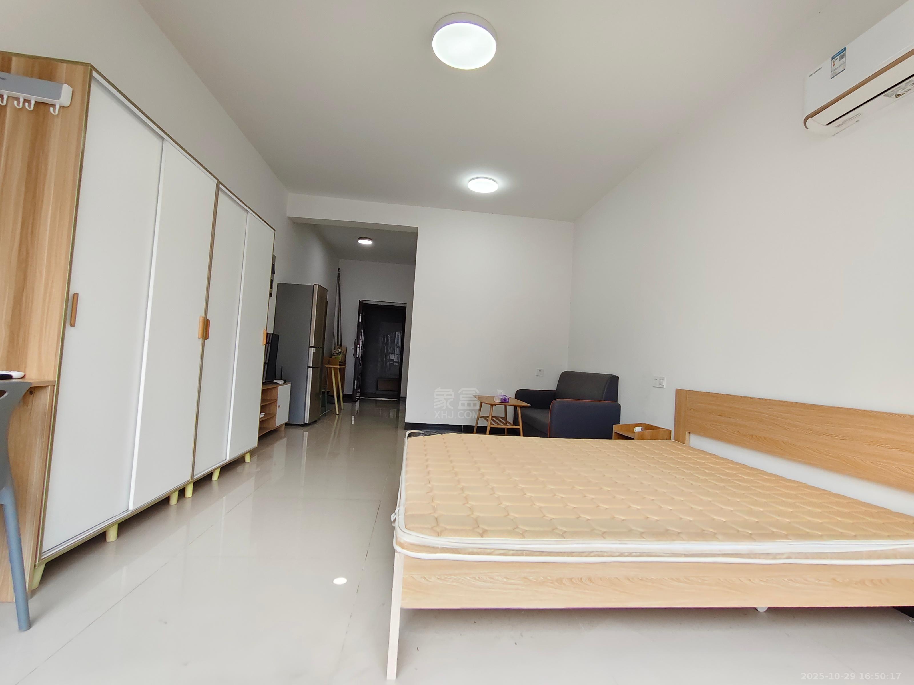 水木阳光里  1室1厅1卫    1350.0元/月