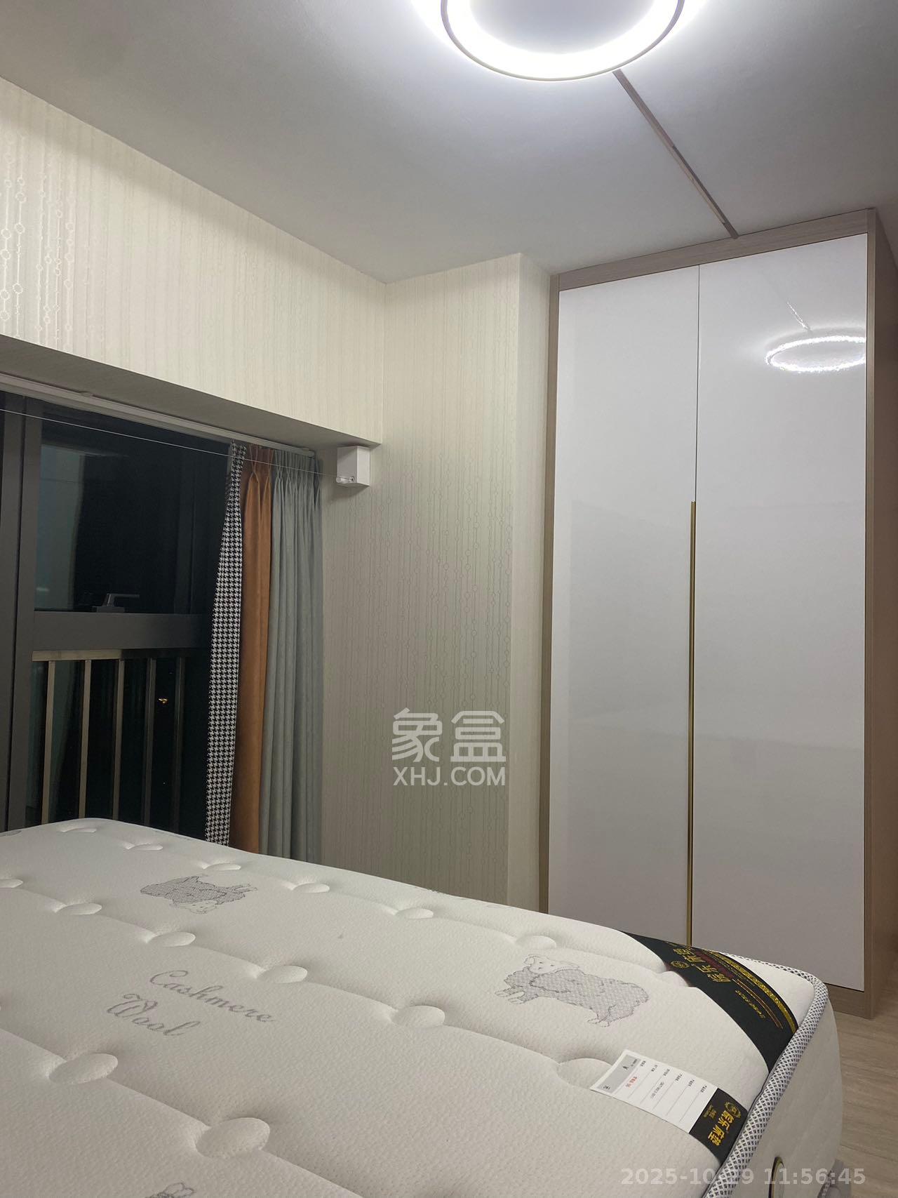 华远华时代 2室1厅1卫 2700.0元/月 华远华时代 2室1厅1卫 2700.0元/月室内图