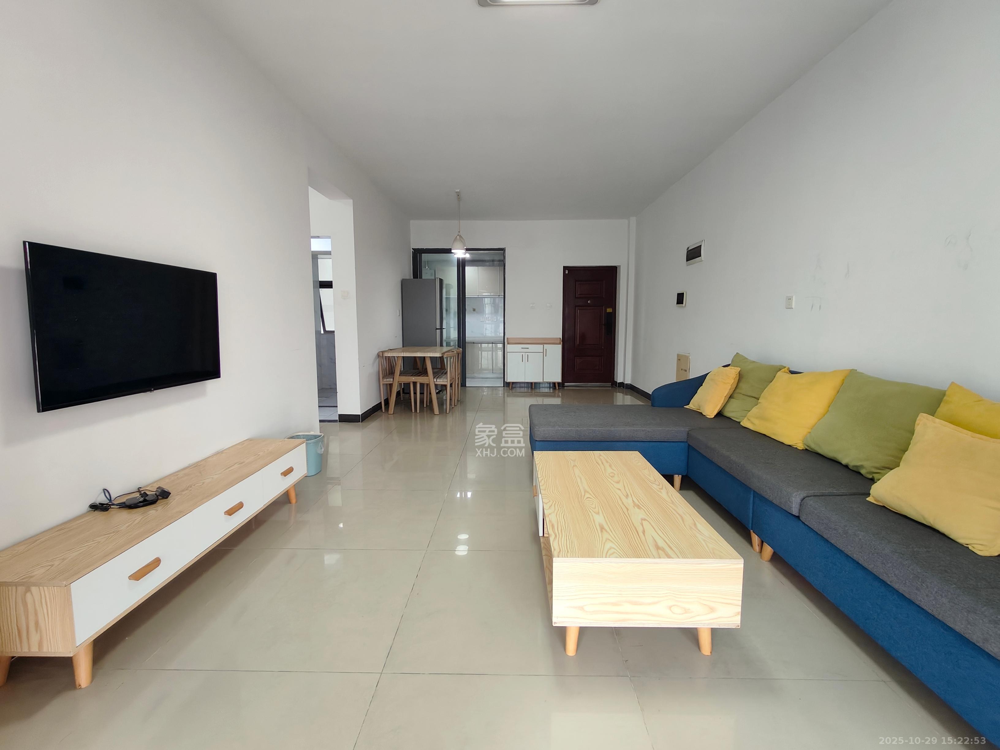 盛世耀凯  3室2厅2卫    2600.0元/月室内图