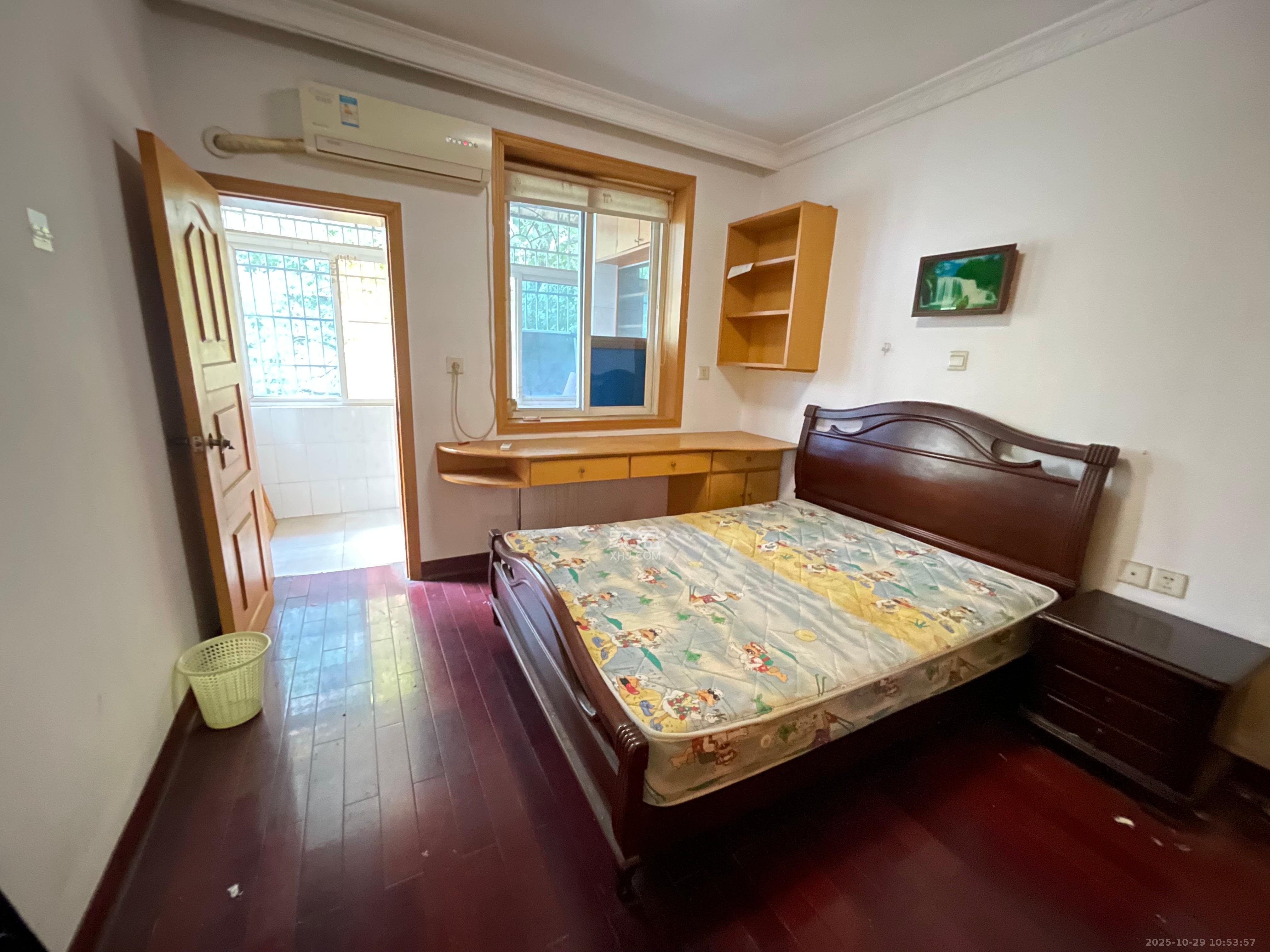 湖南医大附二院红旗区宿舍  2室1厅1卫    2000.0元/月室内图