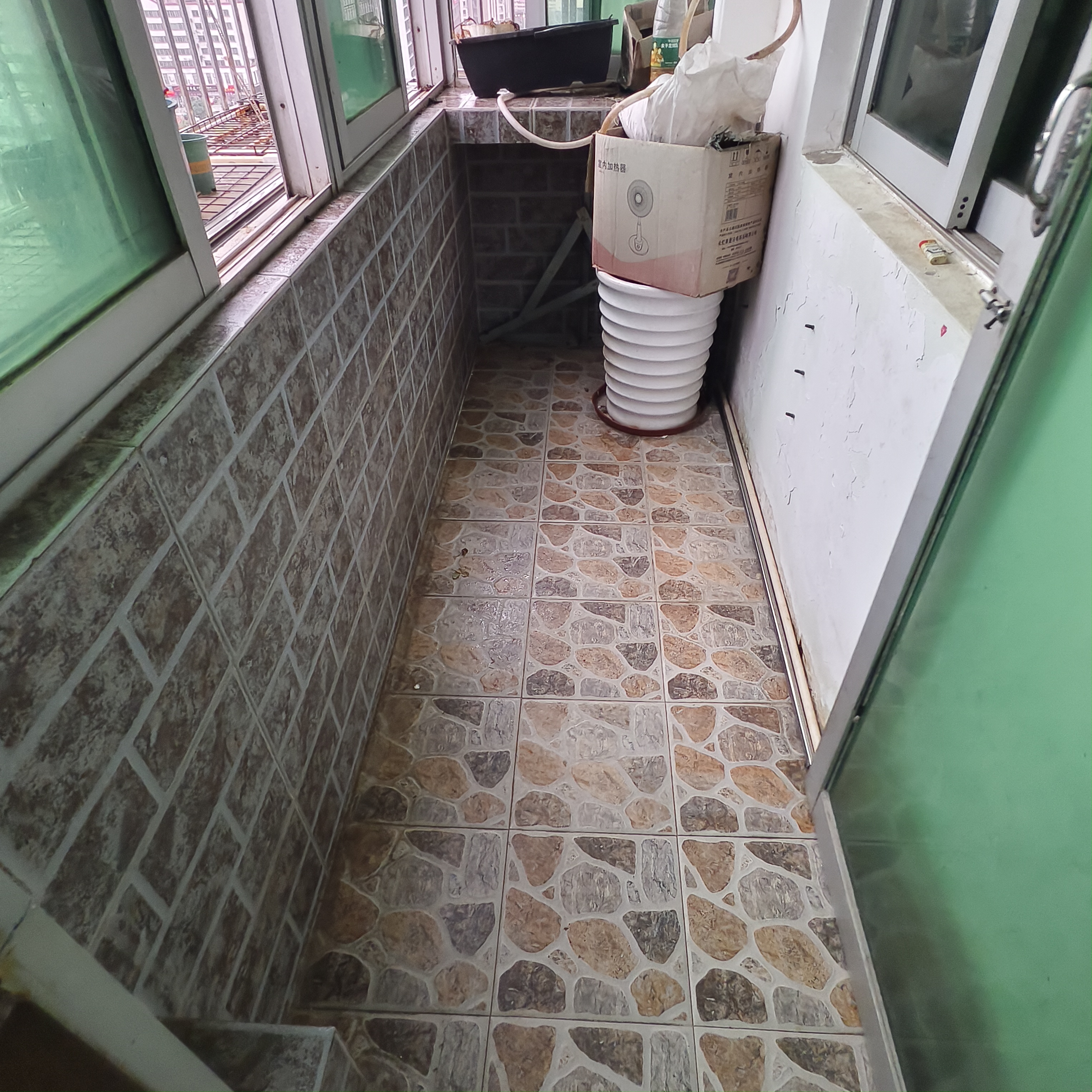 美舍苑  3室2厅2卫    2200.0元/月室内图