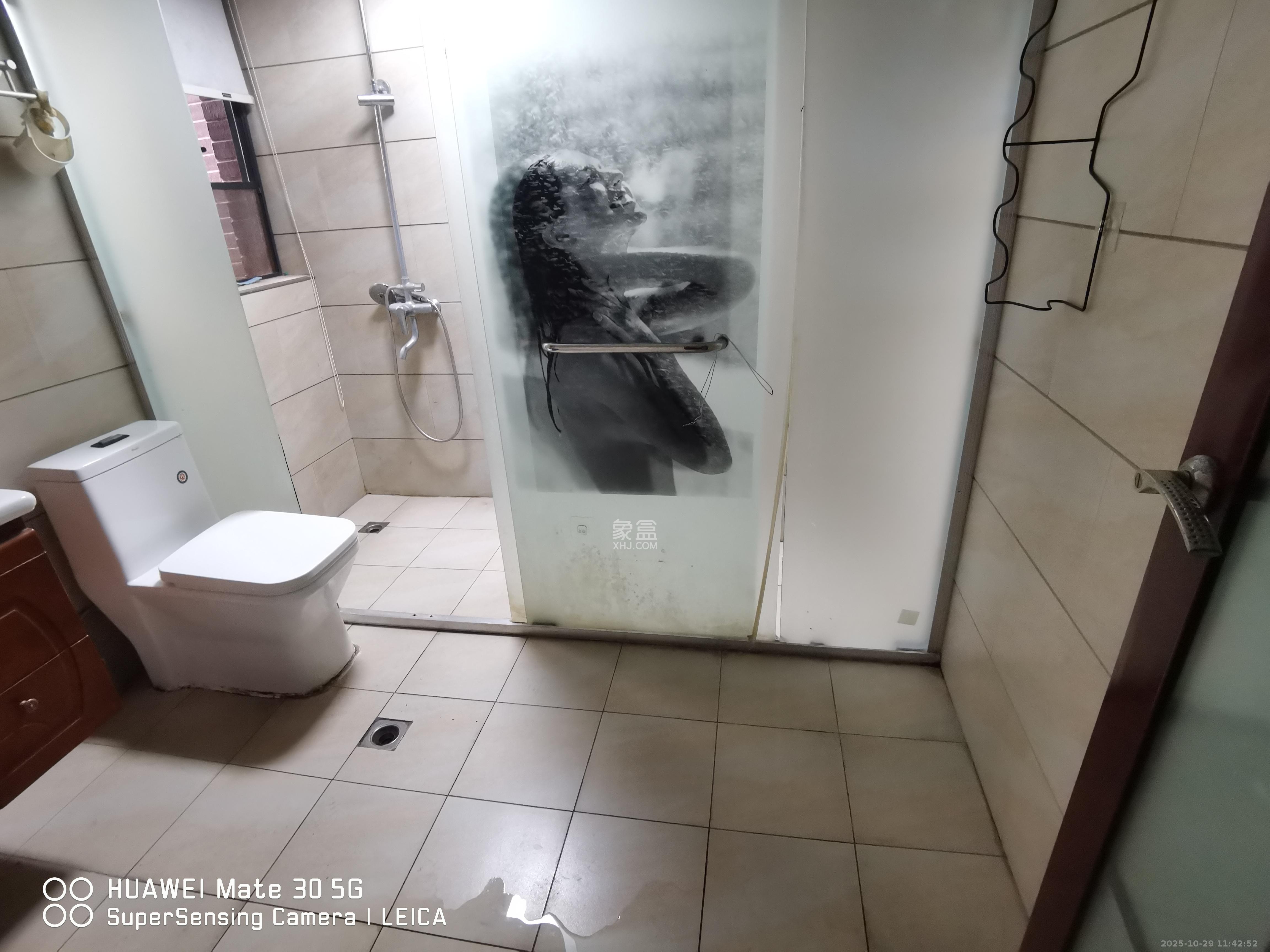 尚城 3室2厅2卫 2500.0元/月 尚城 3室2厅2卫 2500.0元/月室内图