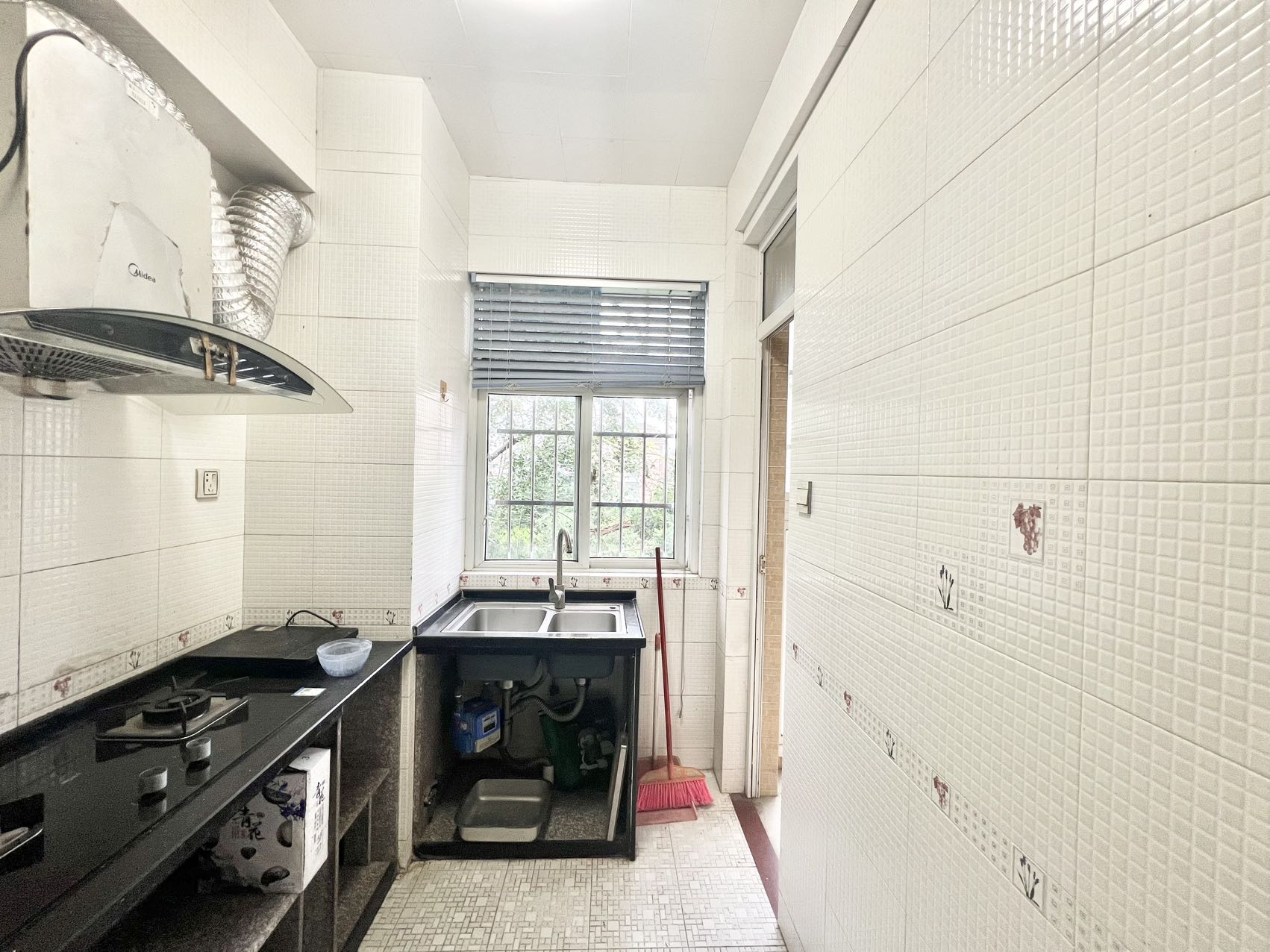 海岛阳光一期  3室2厅2卫    2300.0元/月 海岛阳光一期  3室2厅2卫    2300.0元/月室内图