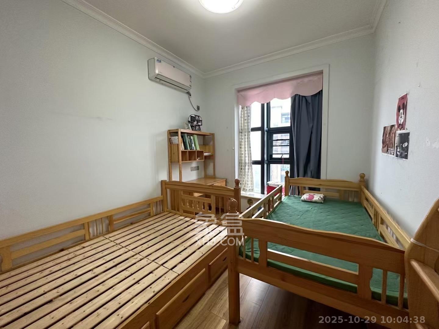 湘府9号 3室2厅2卫 3500.0元/月 湘府9号 3室2厅2卫 3500.0元/月室内图