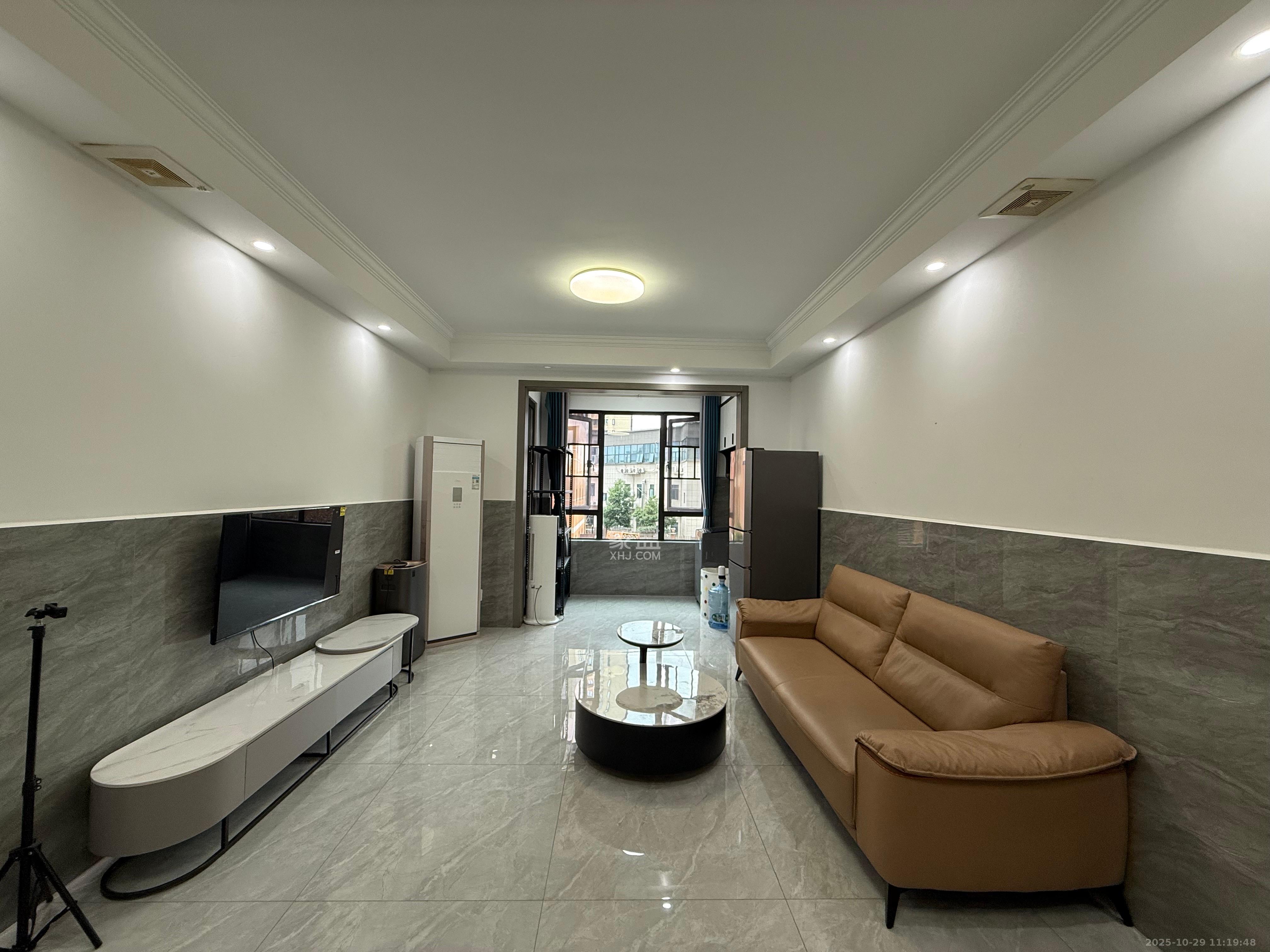 东合新苑 2室1厅1卫 2200.0元/月 东合新苑 2室1厅1卫 2200.0元/月室内图