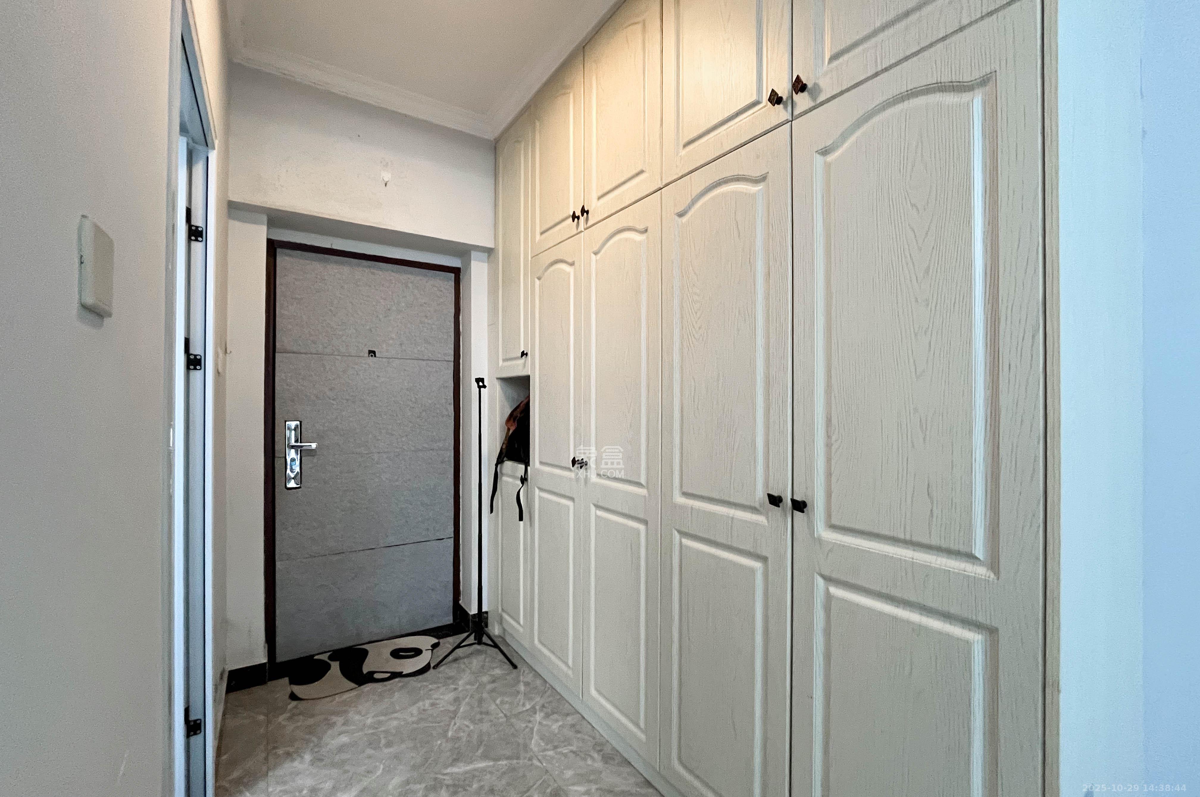 望兴景园二期（望兴西西里）  1室1厅1卫    33.0万其他