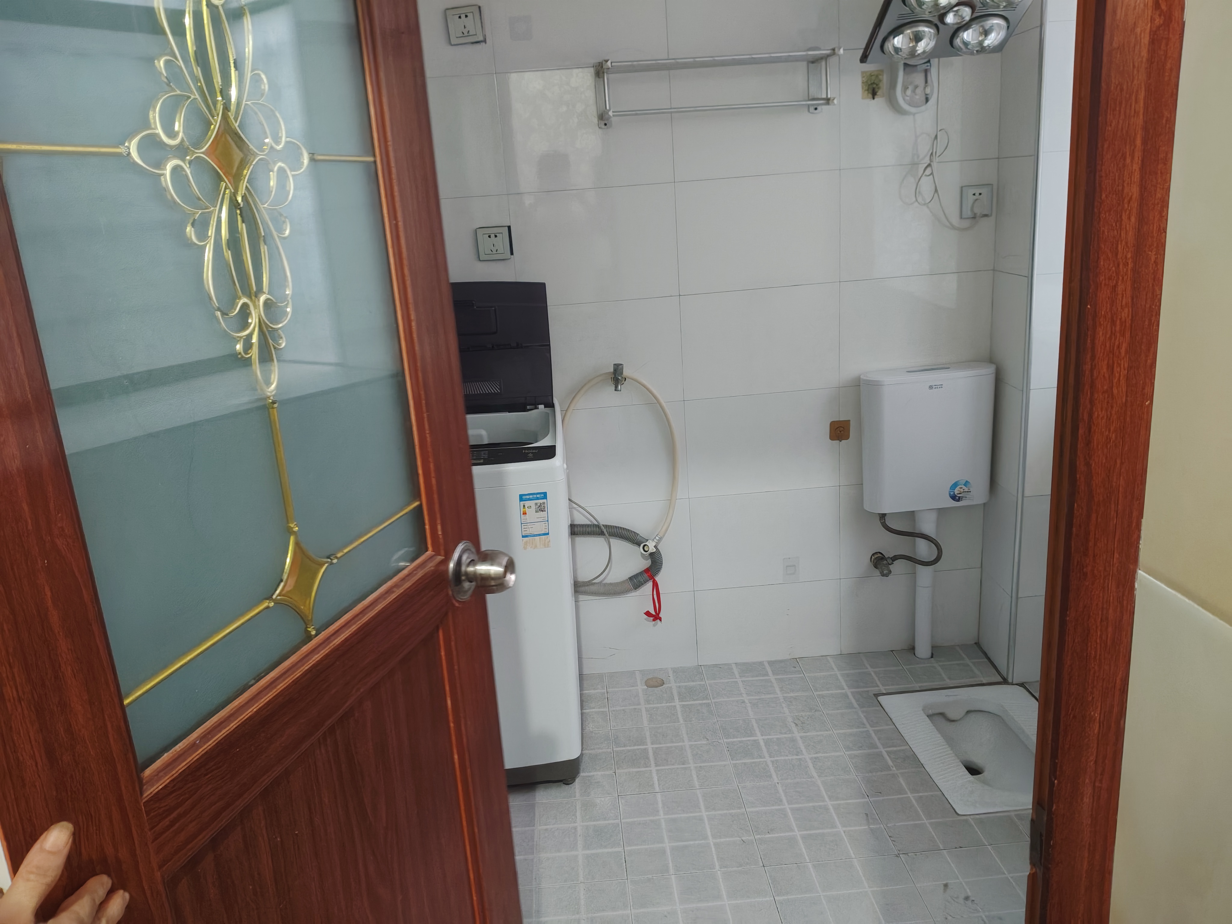 罗家小区西区  3室1厅1卫    950.0元/月室内图