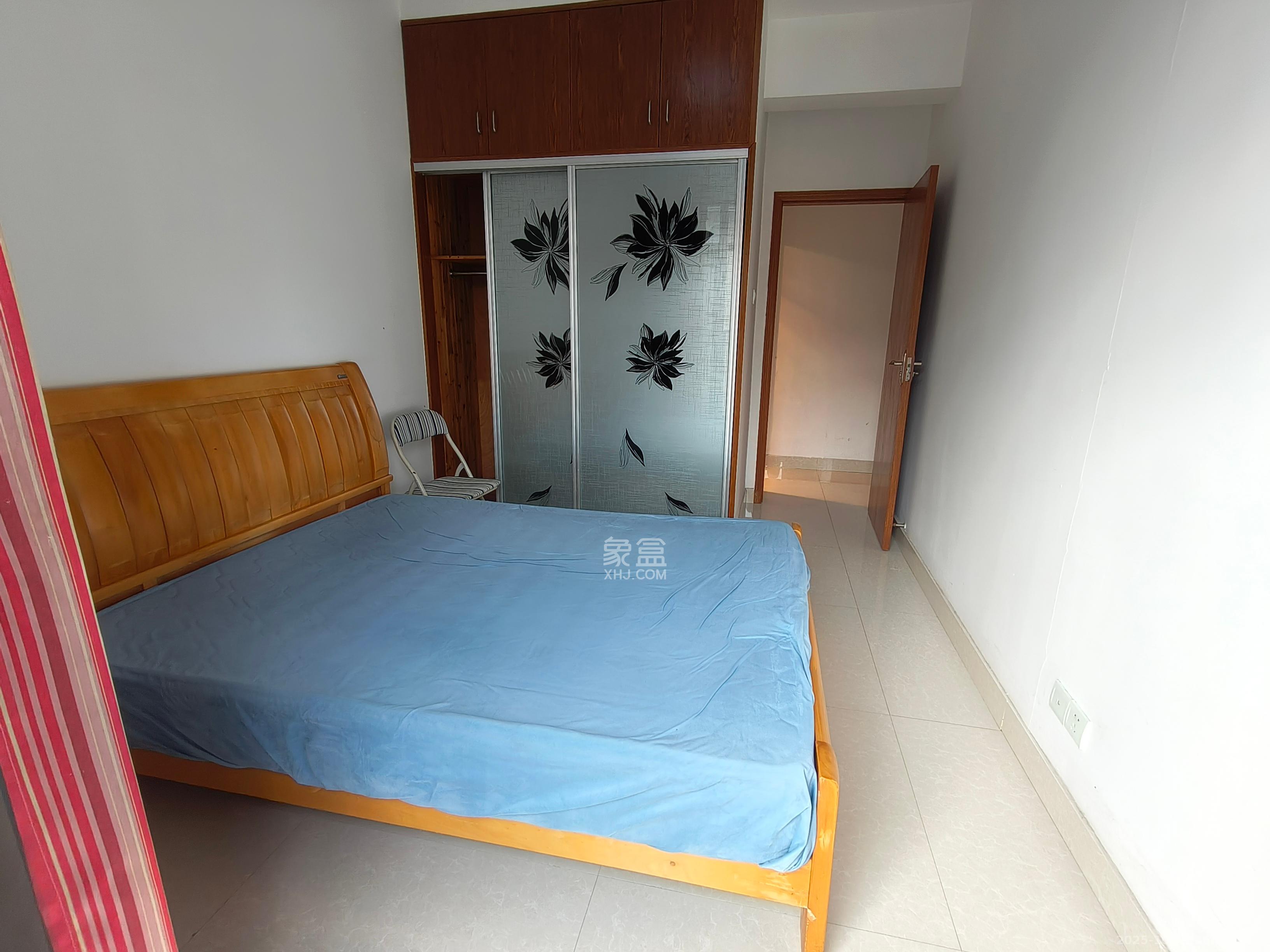 康桥长郡  2室2厅1卫    1600.0元/月室内图