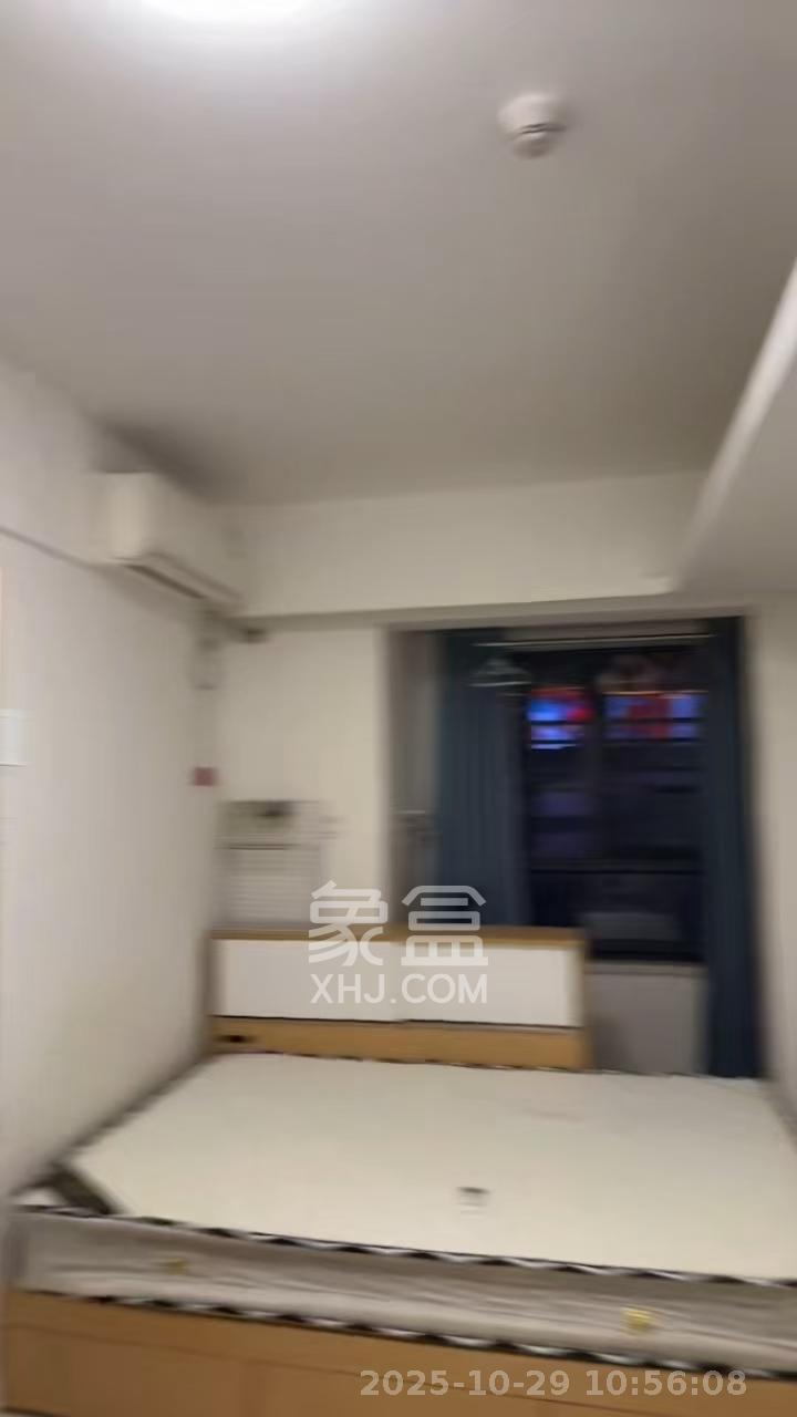 万科金域缇香  1室1厅1卫    1400.0元/月 万科金域缇香  1室1厅1卫    1400.0元/月