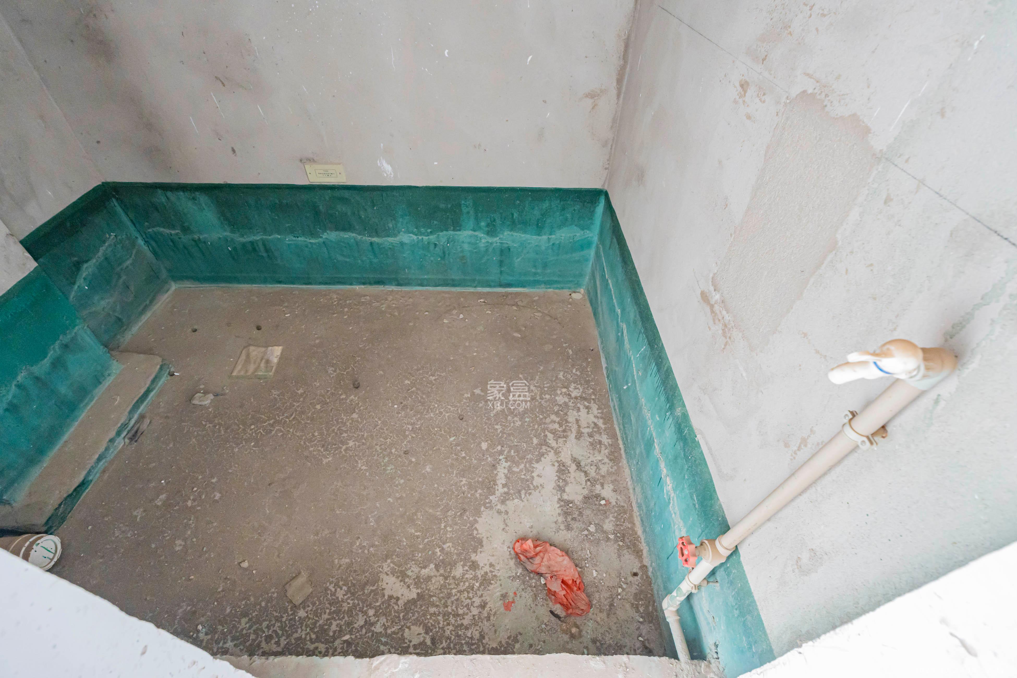 复地崑玉国际一期  4室2厅2卫    290.0万卫生间