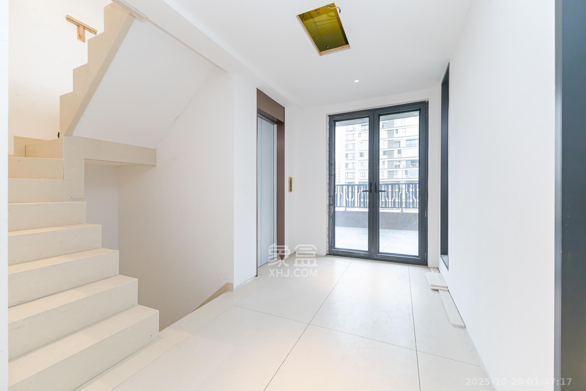 时代建发和著  6室2厅5卫    498.0万 时代建发和著  6室2厅5卫    498.0万其他