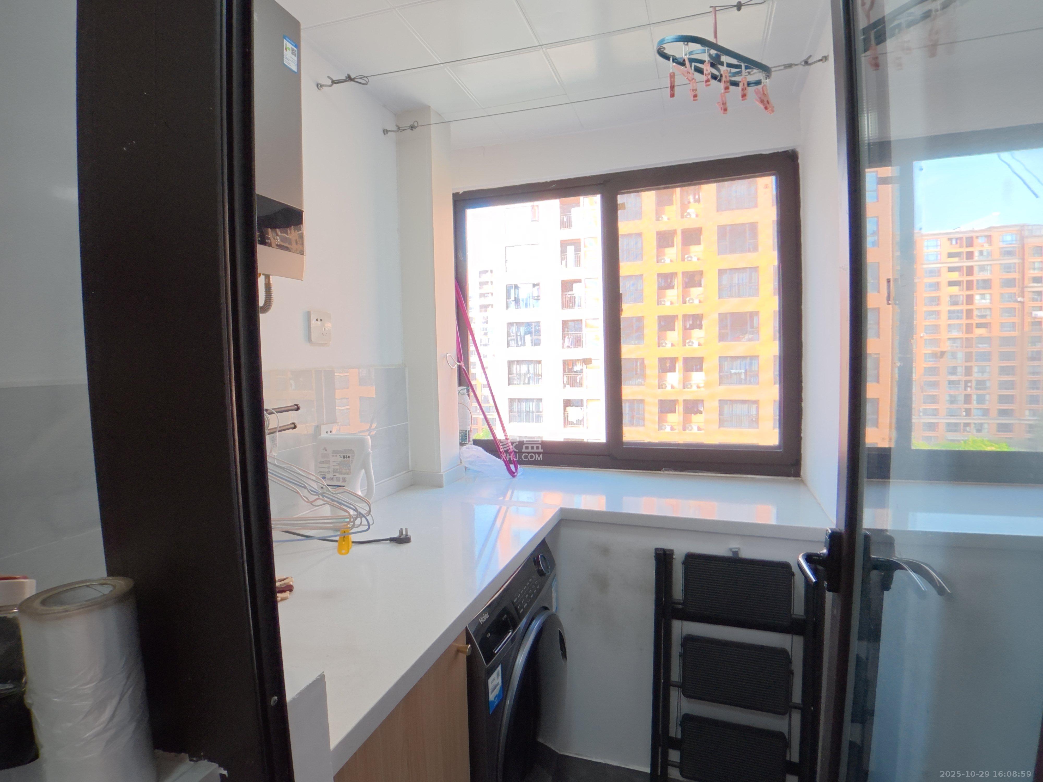 鑫远揽悦(鑫远和城三期)  1室1厅1卫    1800.0元/月 鑫远揽悦(鑫远和城三期)  1室1厅1卫    1800.0元/月室内图