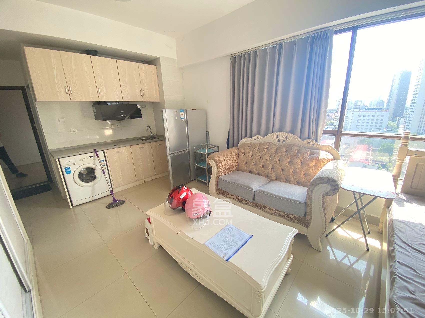 雅第大厦  1室1厅1卫    1800.0元/月室内图