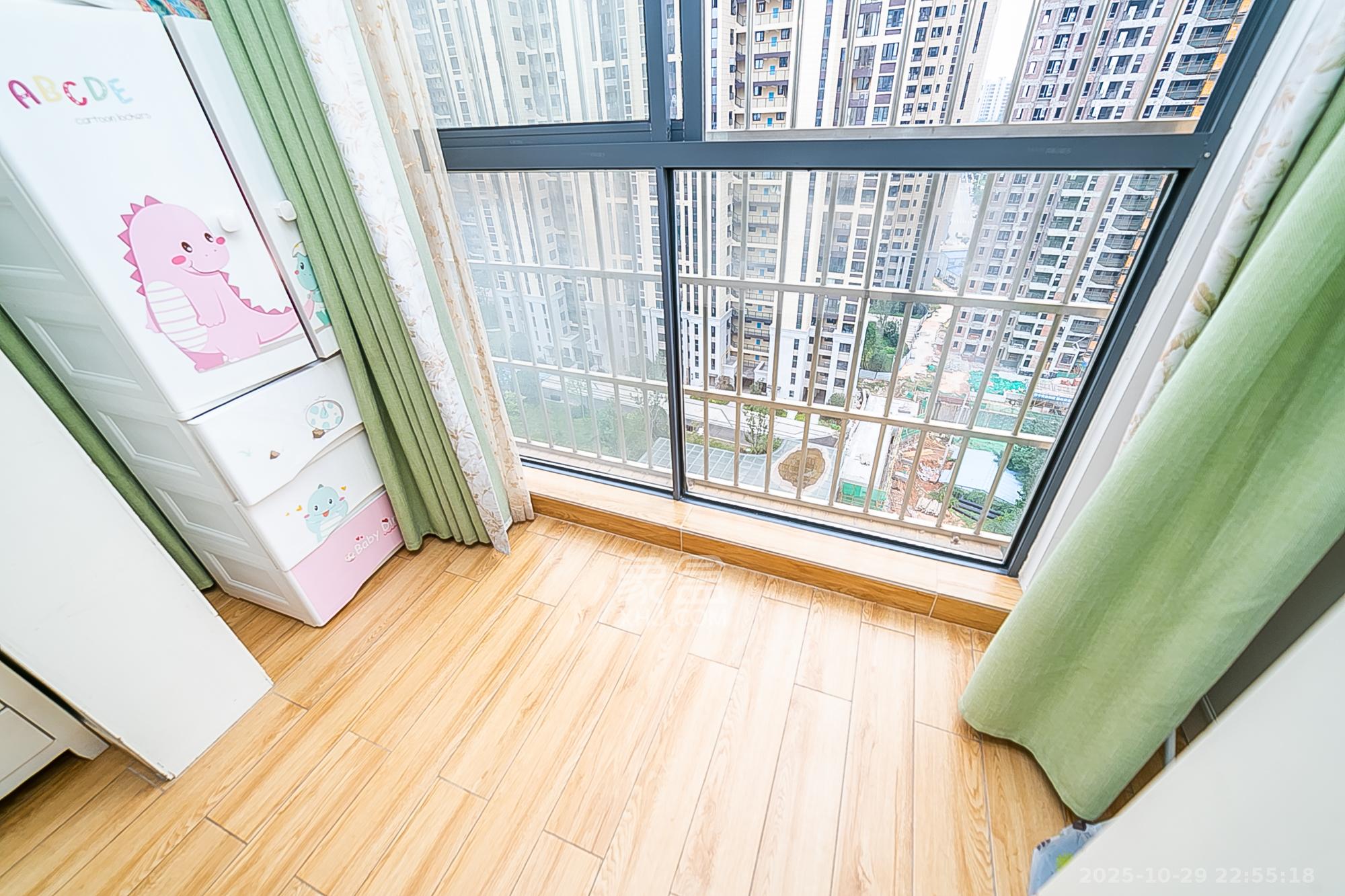 乾城（兴旺乾城）  2室2厅1卫    64.0万阳台