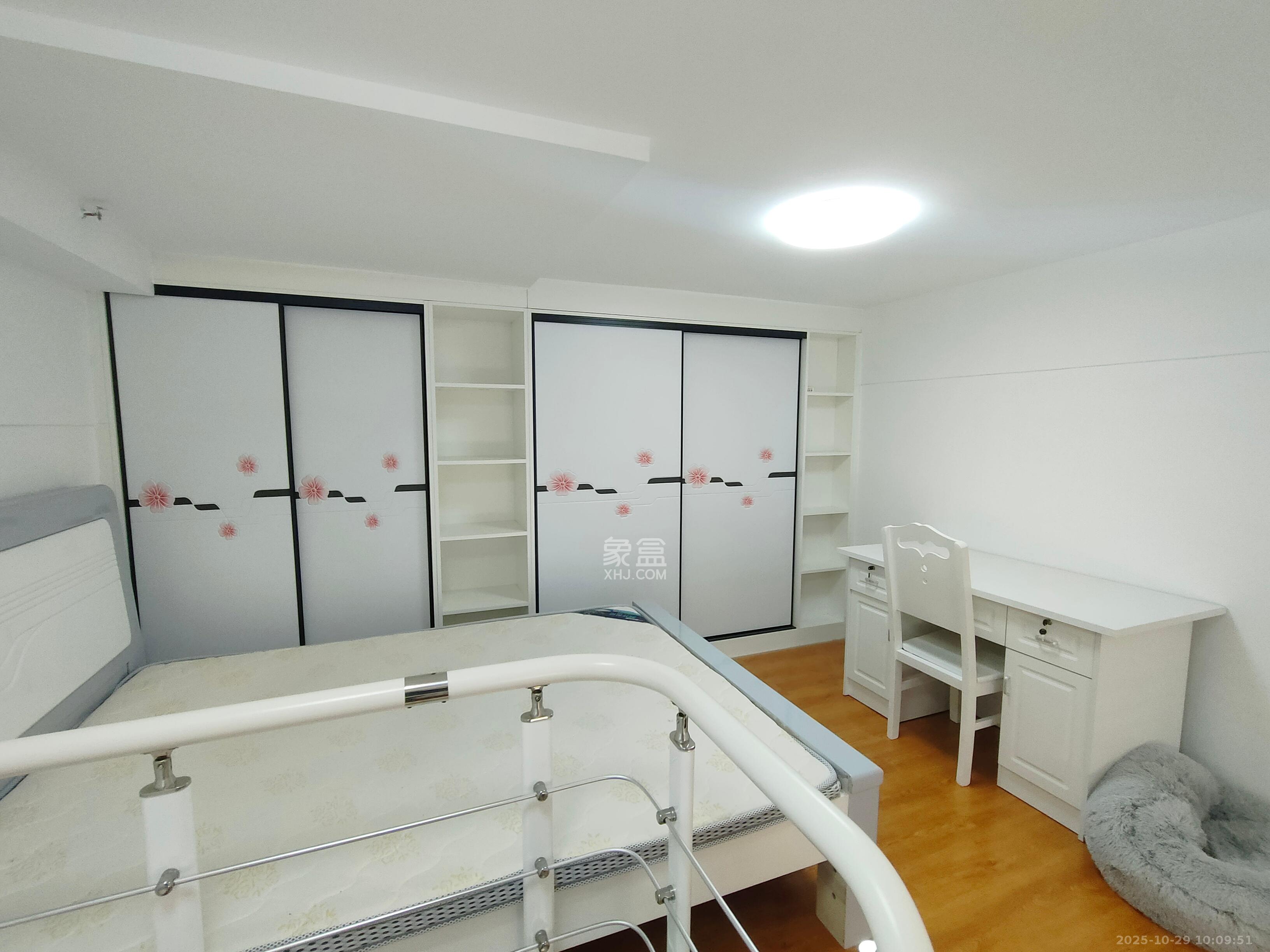 建发中央公园（建发美地）  1室1厅1卫    2000.0元/月室内图