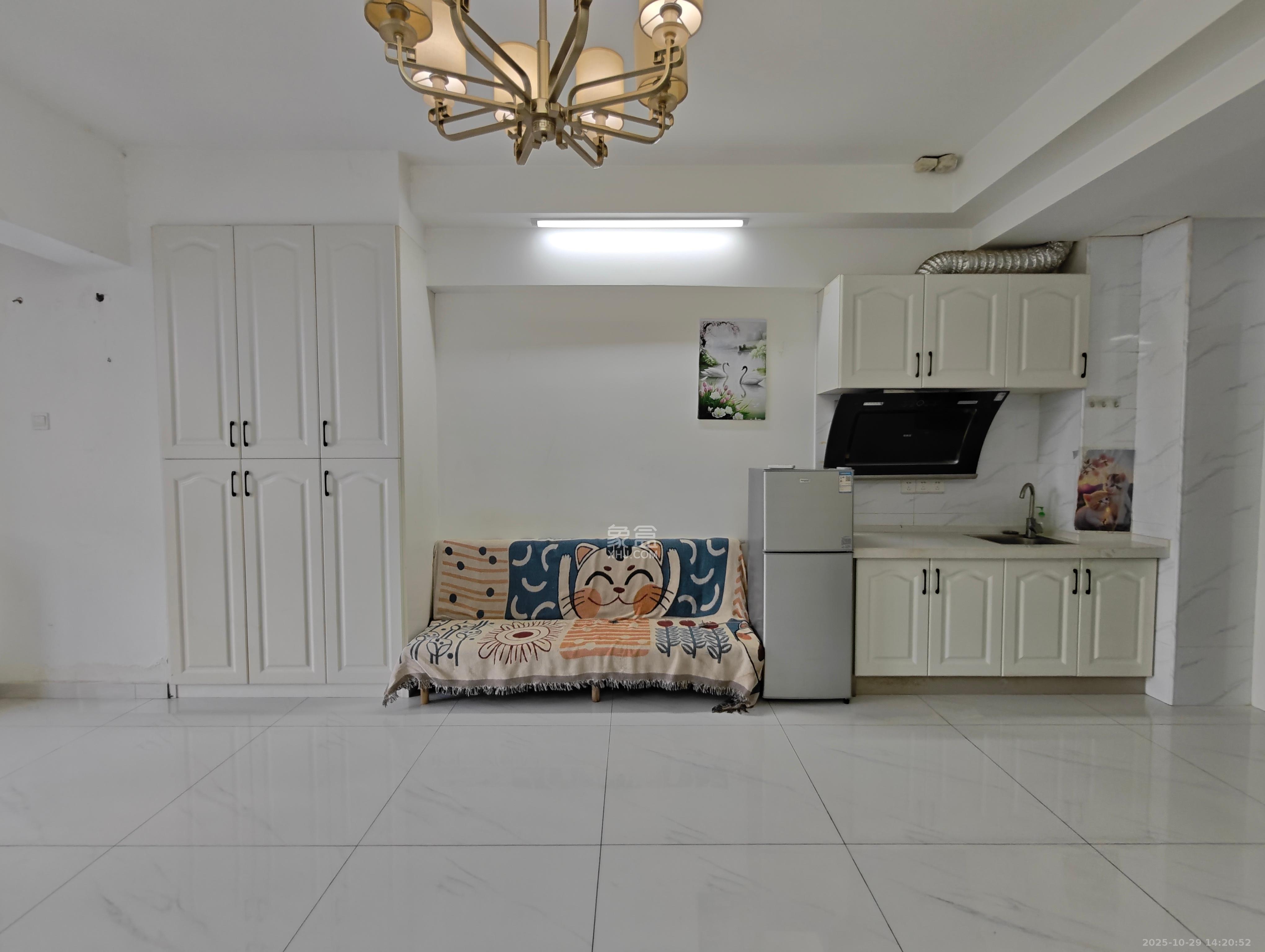 C-park天悦城（紫檀溪苑二期）  1室1厅1卫    1500.0元/月室内图