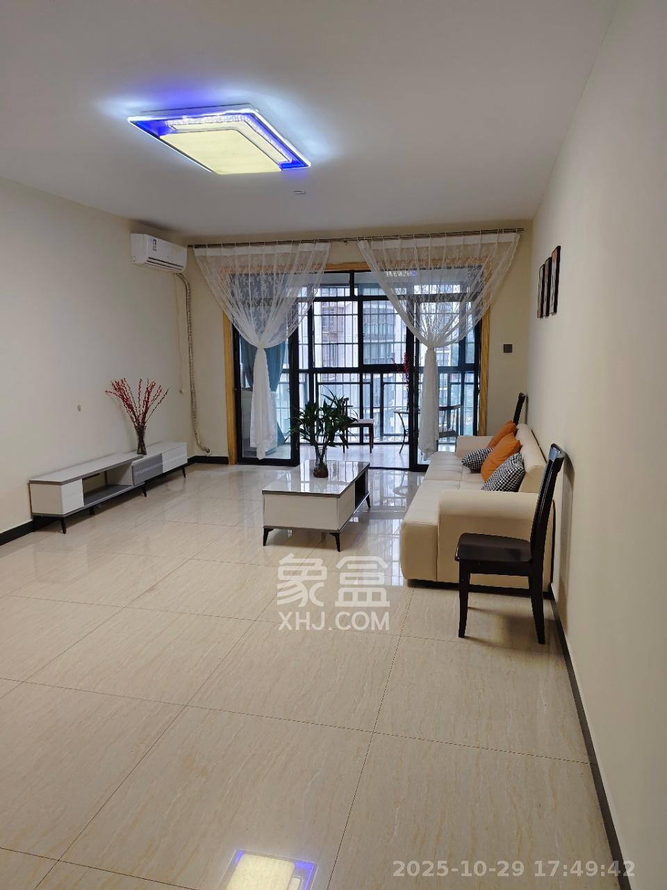 海林馨香雅苑  2室1厅0卫    2300.0元/月 海林馨香雅苑  2室1厅0卫    2300.0元/月室内图