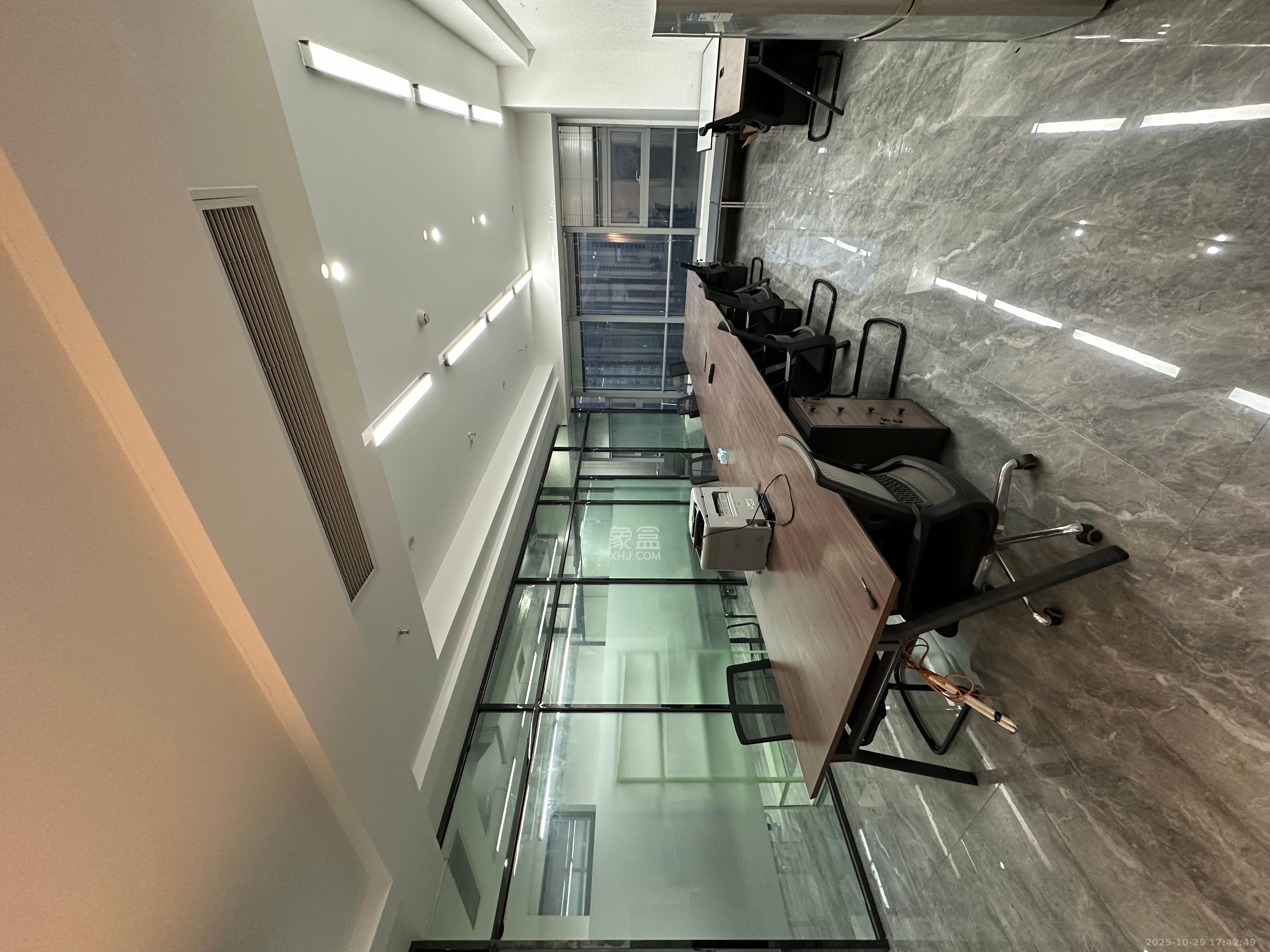 北辰三角洲A3区北辰国荟   130.0㎡      7500.0元/月