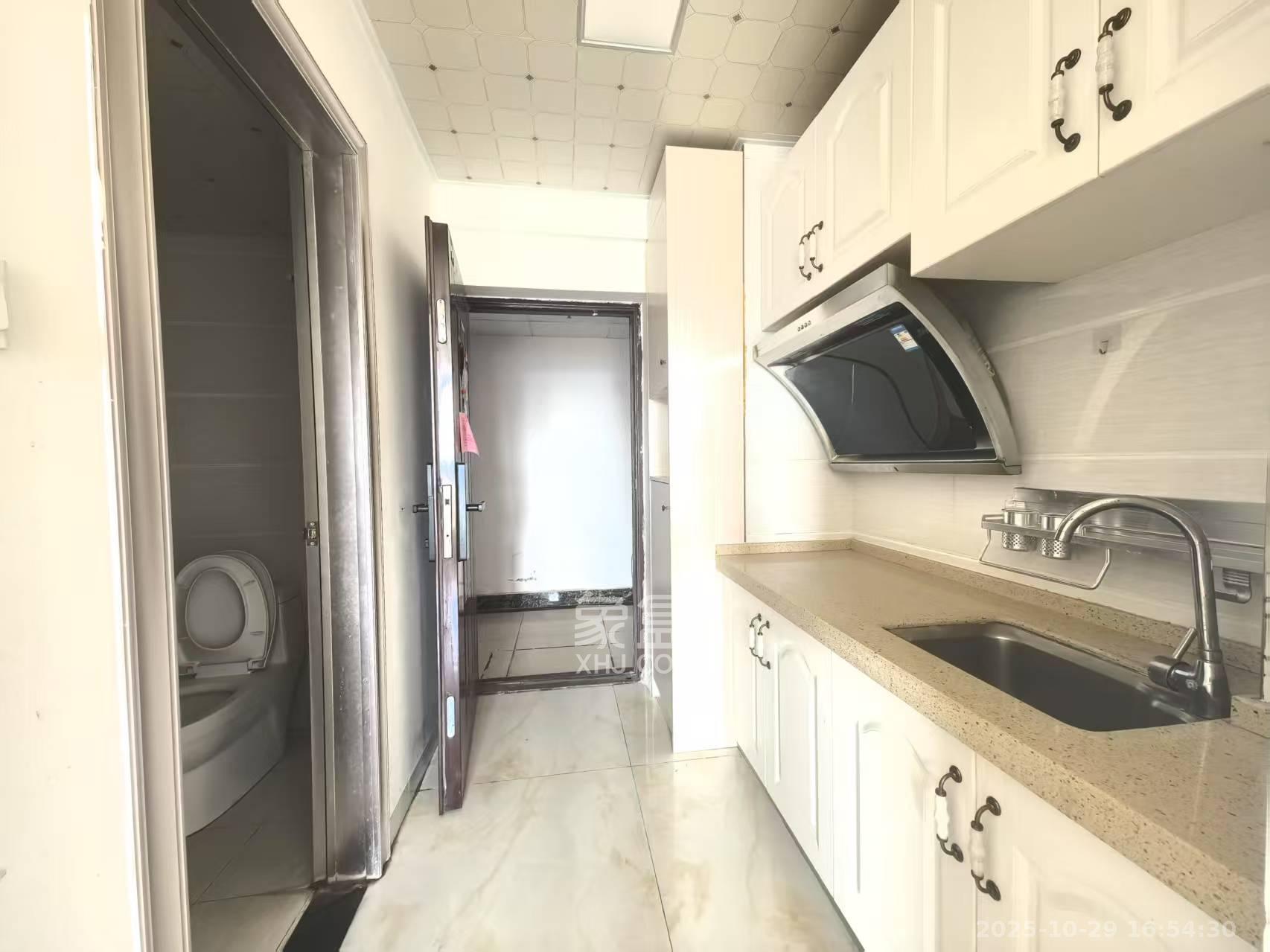 永林小时代  1室1厅1卫    1200.0元/月室内图