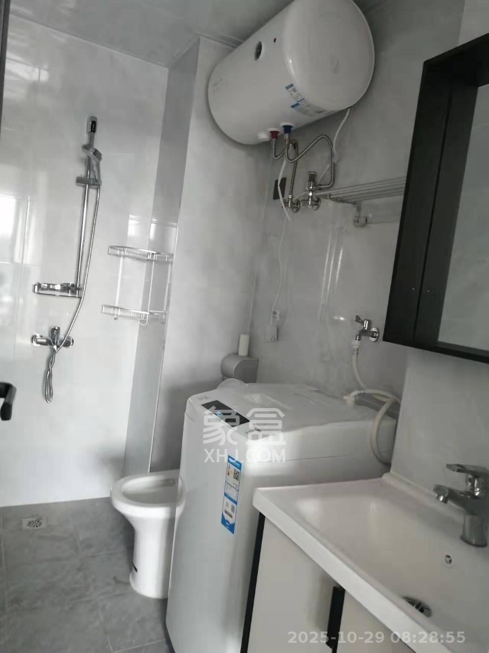 阿舍南2号(花之林大厦) 1室1厅1卫 1000.0元/月 阿舍南2号(花之林大厦) 1室1厅1卫 1000.0元/月室内图