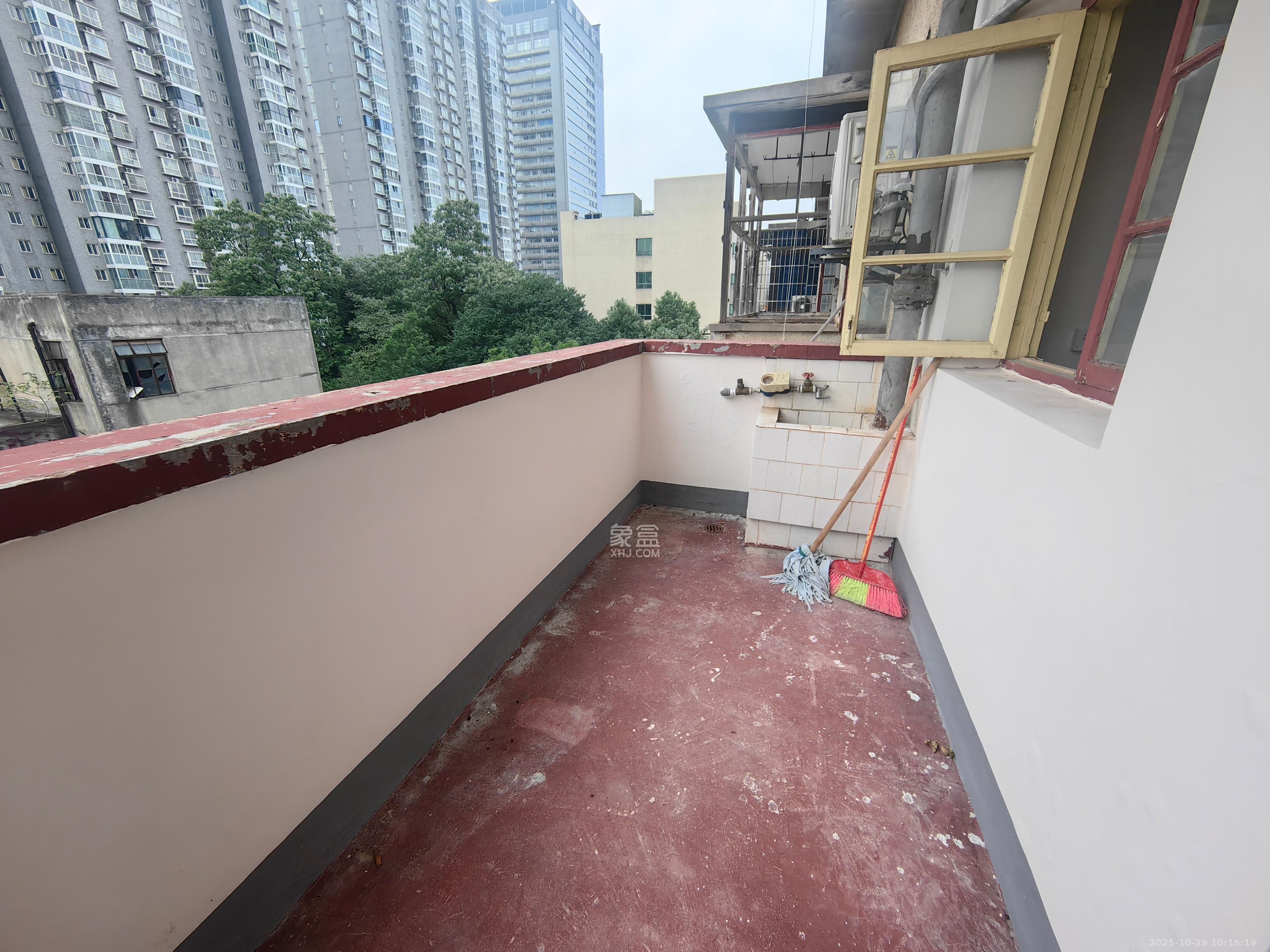 广电南院宿舍  2室2厅1卫    1250.0元/月室内图