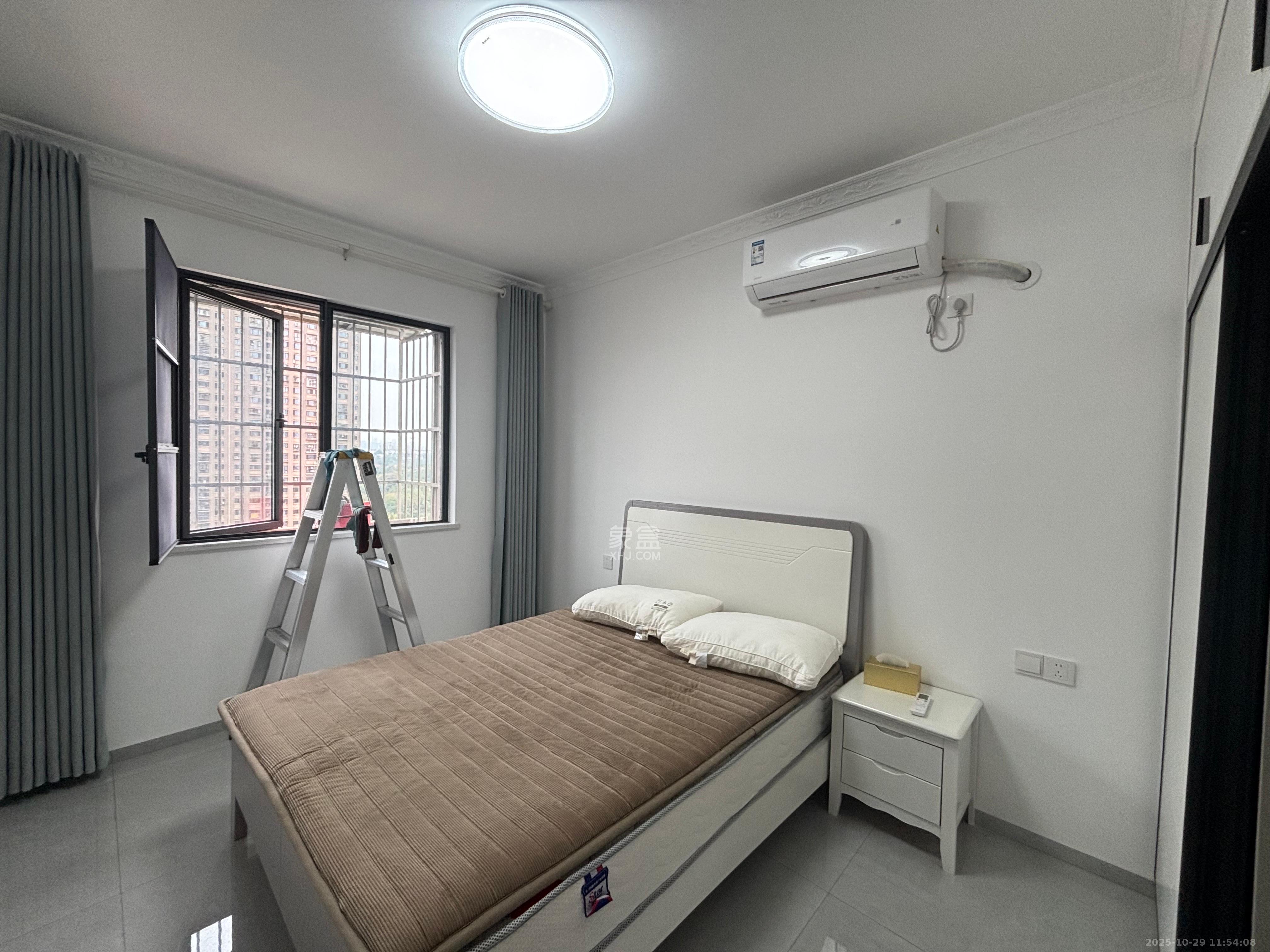 旭日嘉苑  3室2厅2卫    3400.0元/月室内图