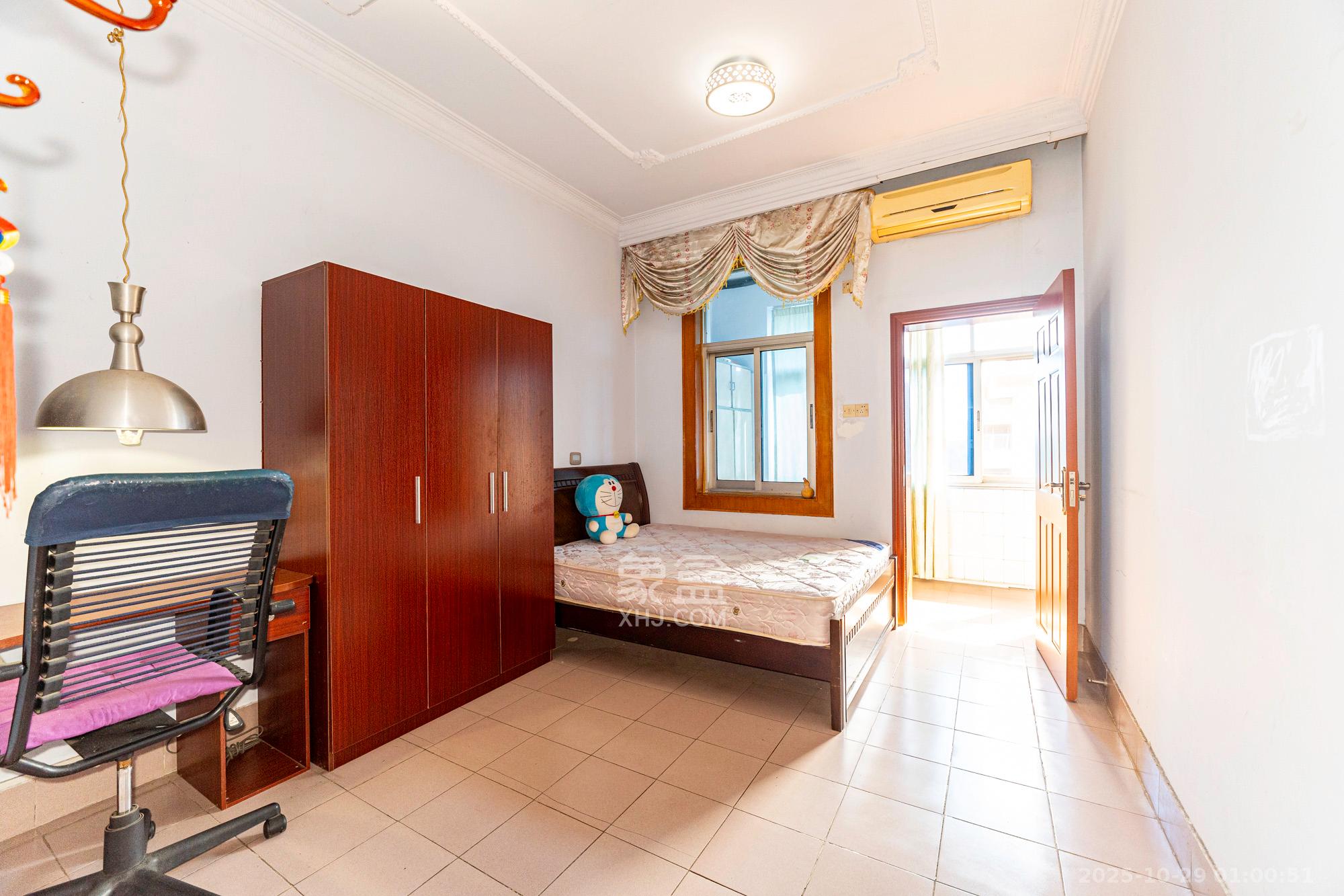 长沙县政府宿舍(星邻南苑) 2室2厅1卫 43.8万 长沙县政府宿舍(星邻南苑) 2室2厅1卫 43.8万卧室