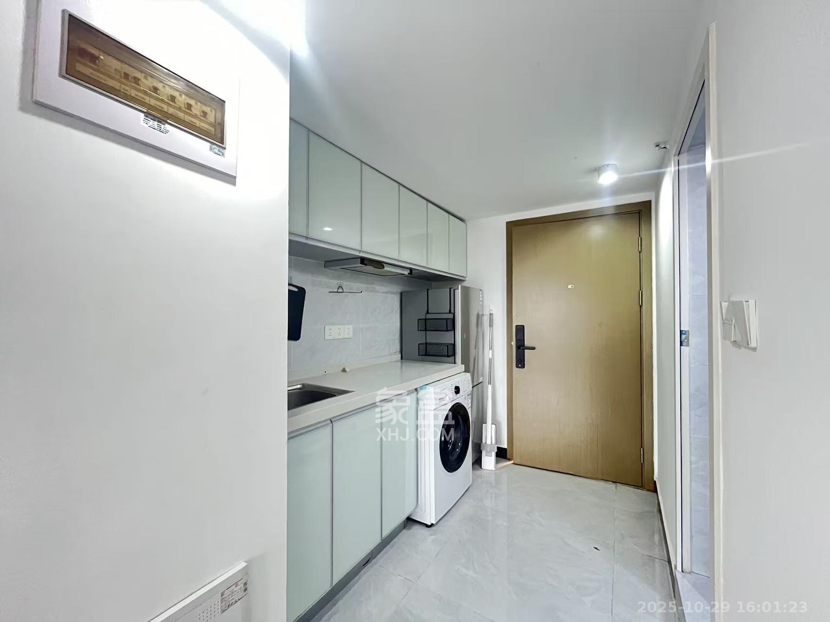 时代MOMA云PARK  2室1厅1卫    2200.0元/月 时代MOMA云PARK  2室1厅1卫    2200.0元/月室内图