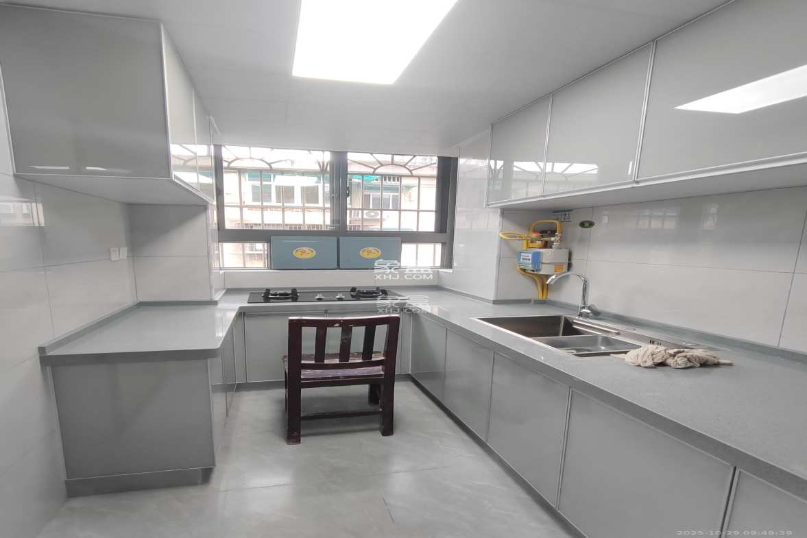 长沙市公路管理局机关宿舍 3室1厅1卫 2800.0元/月 长沙市公路管理局机关宿舍 3室1厅1卫 2800.0元/月室内图