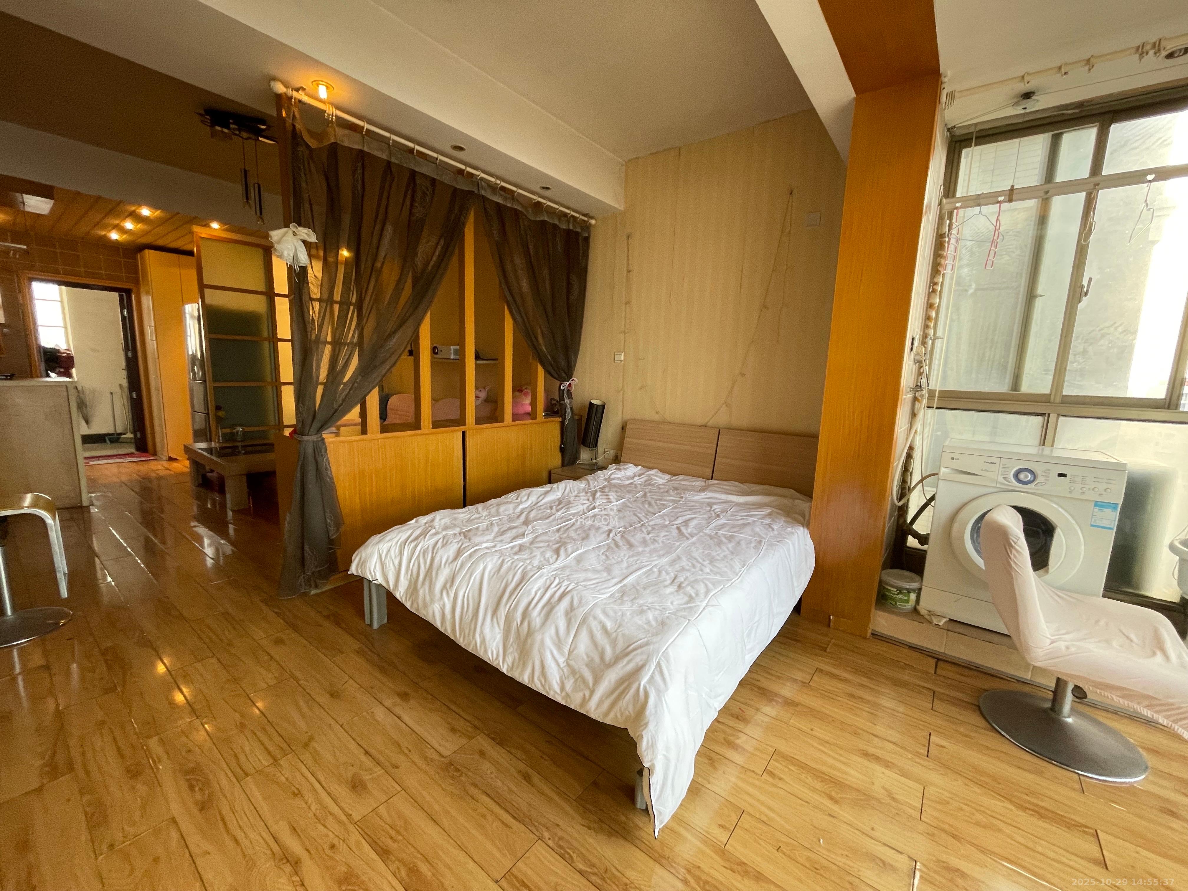 城南郡 1室1厅1卫 1500.0元/月 城南郡 1室1厅1卫 1500.0元/月室内图