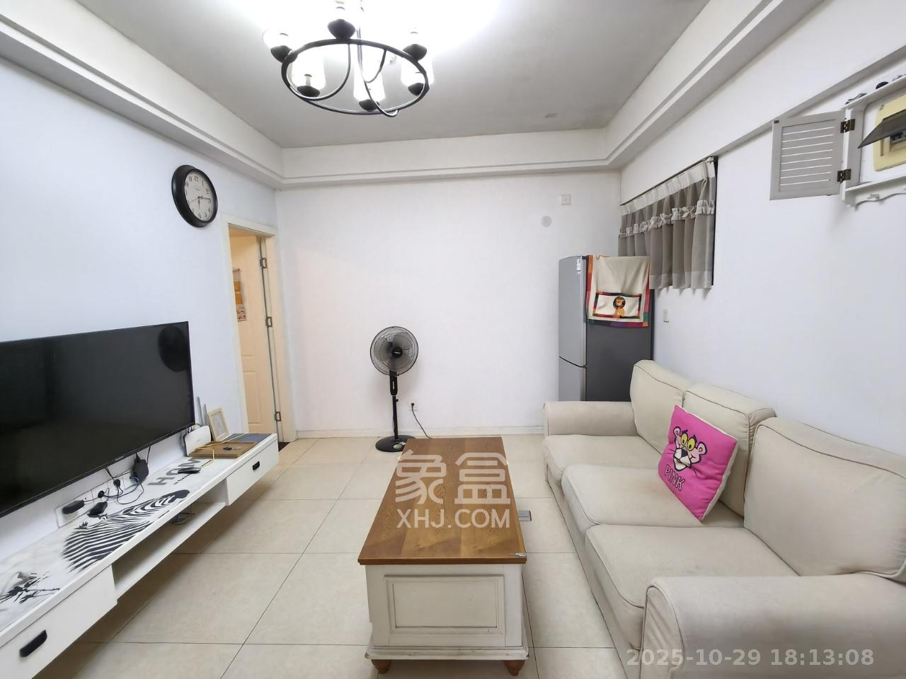 中建芙蓉工社 2室1厅1卫 2000.0元/月 中建芙蓉工社 2室1厅1卫 2000.0元/月室内图