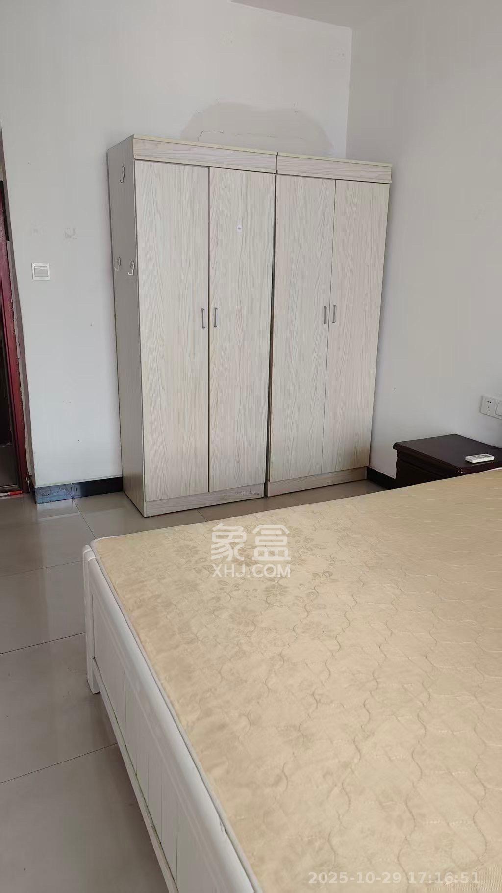 广厦新苑 1室1厅1卫 700.0元/月 广厦新苑 1室1厅1卫 700.0元/月室内图