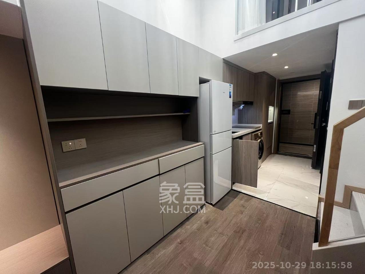 正荣梅溪紫阙台  2室2厅1卫    2500.0元/月室内图